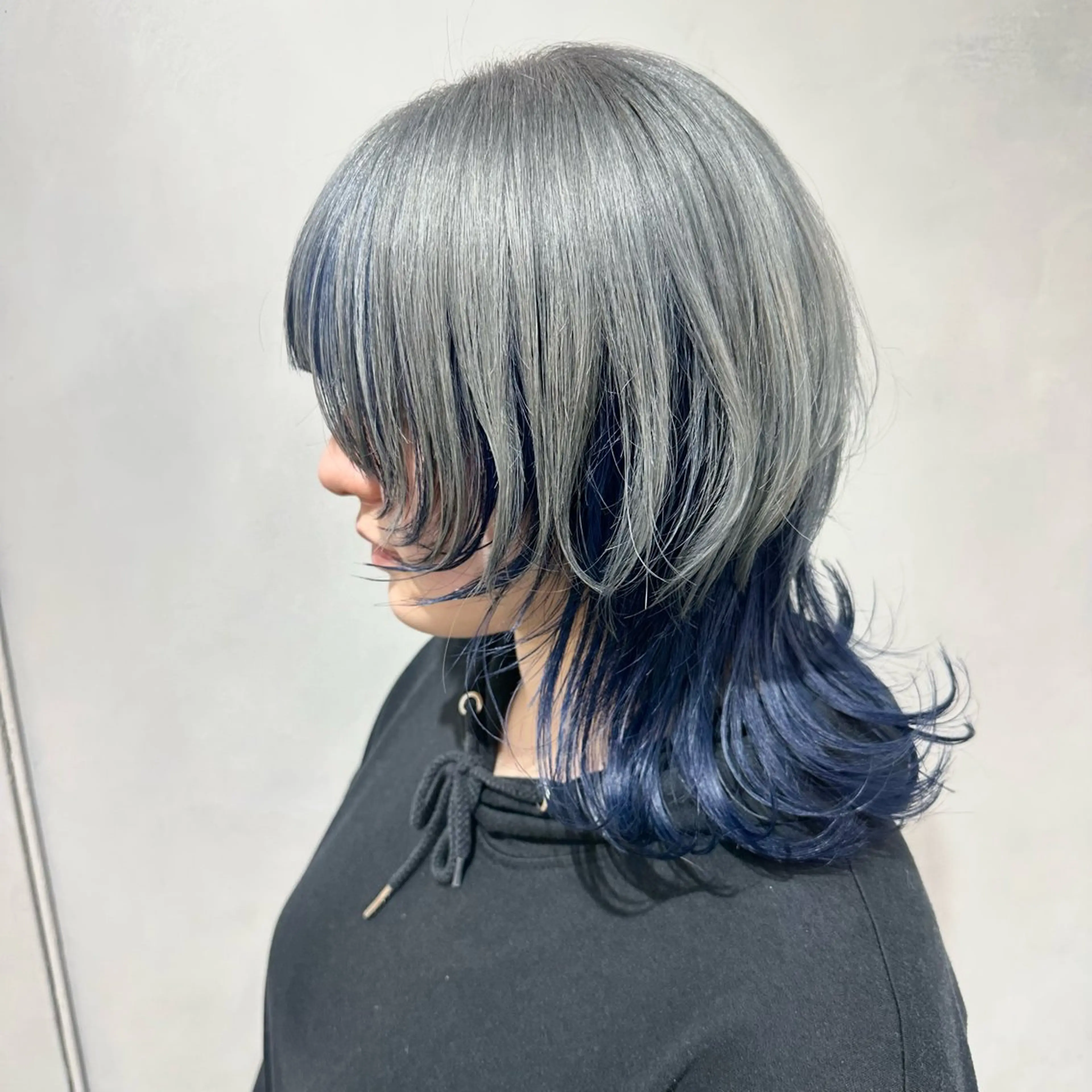 ミディアム カラー カット ヘアカラー トリートメント デザインカラー/パー マ🦖外岡咲希🦖のヘアスタイル