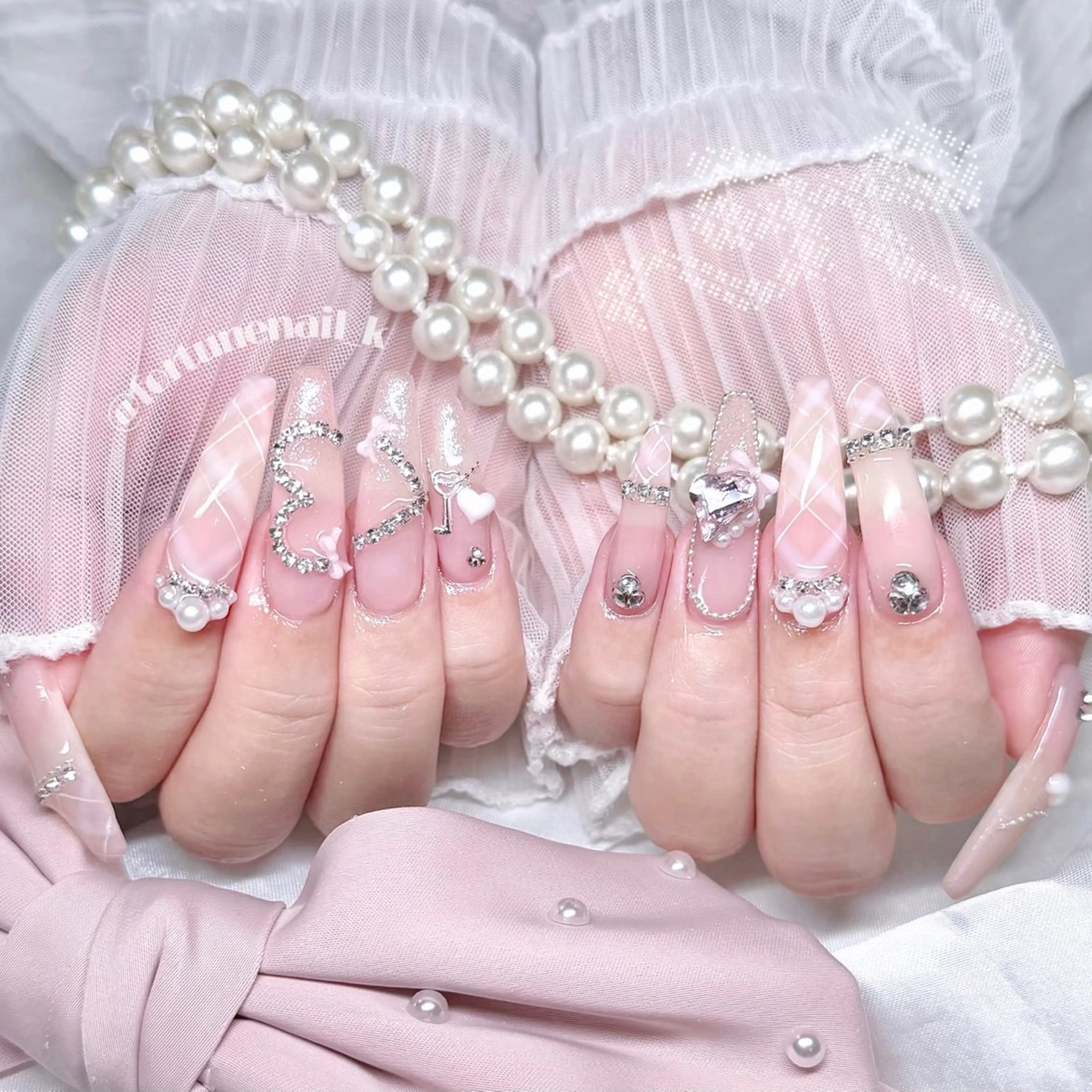 ネイル ハンドネイル 🤍kanane 🤍4/24空のネイルデザイン