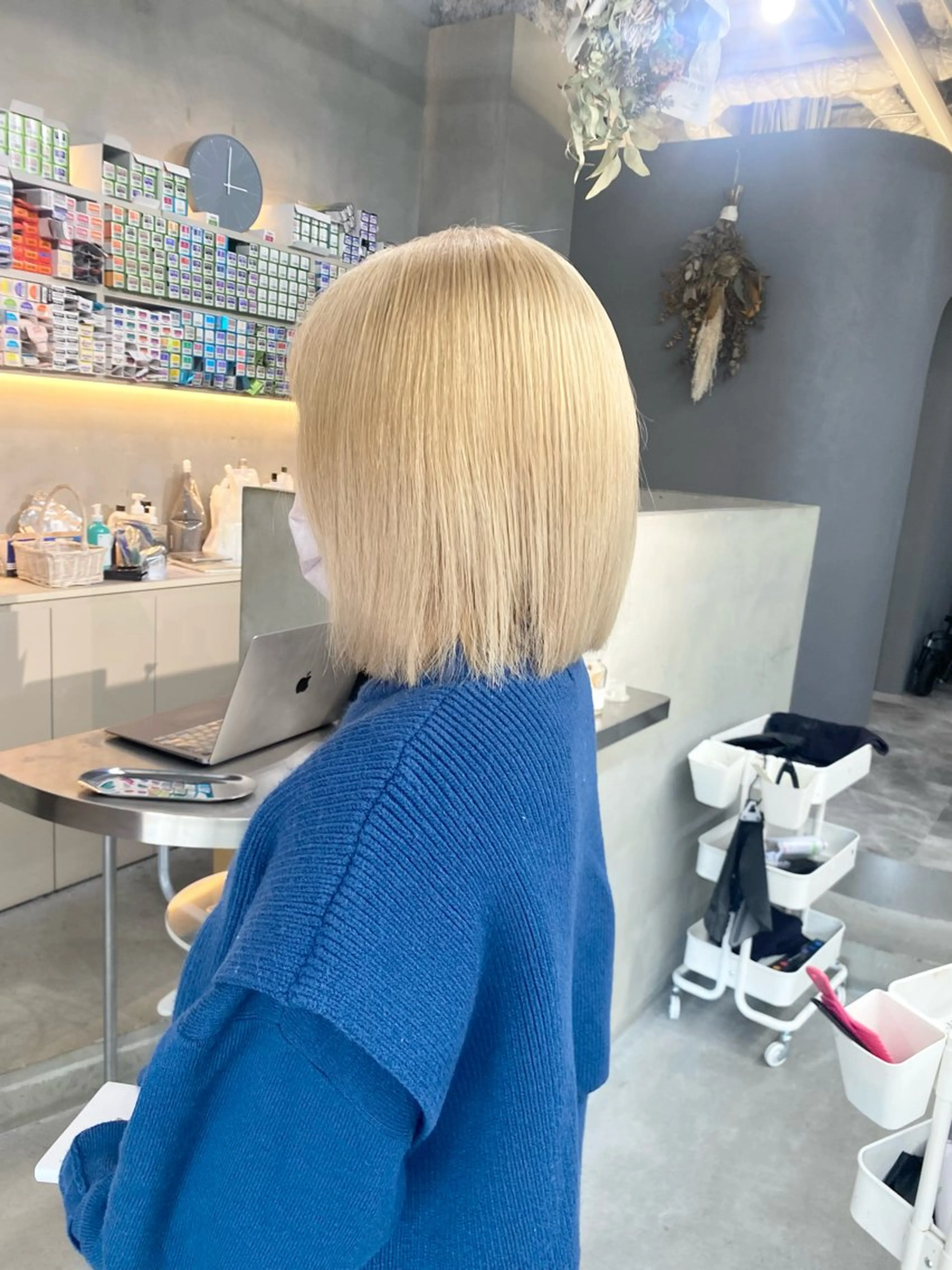 ショート カラー ヘアカラー 前橋 姫奈のヘアスタイル