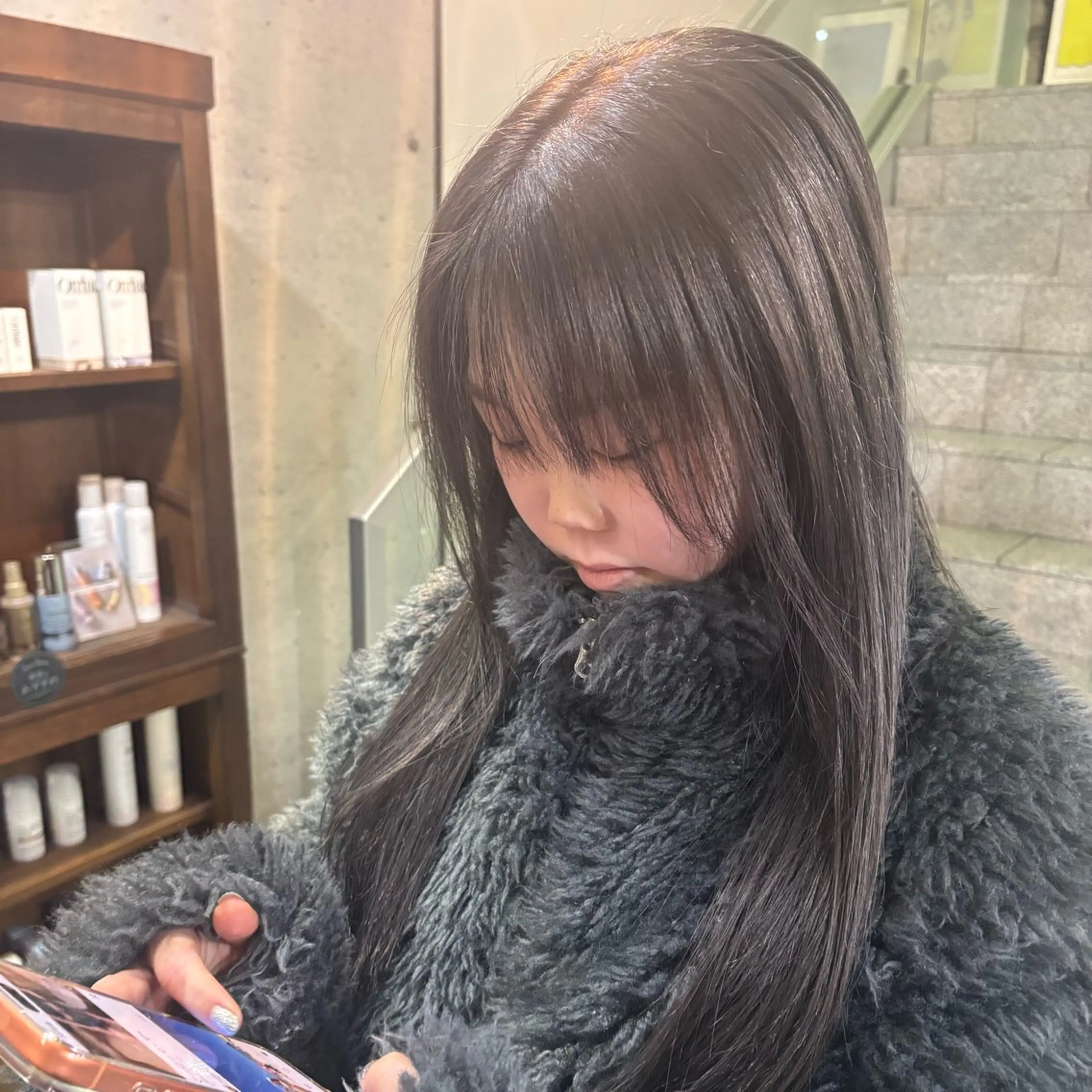 カラー ブリーチ 透明感カラー ヘアカラー HAGA HINAのヘアスタイル