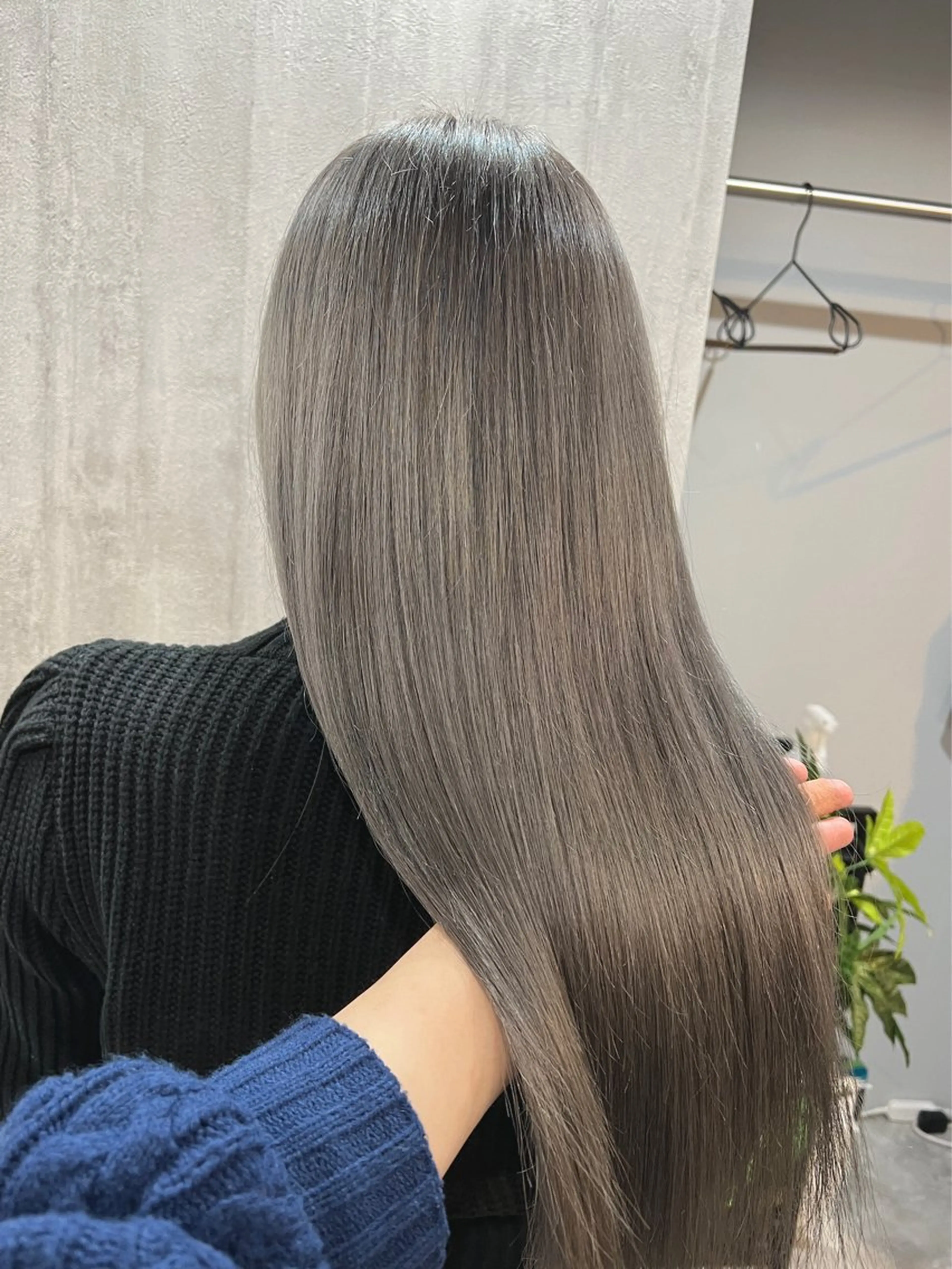 ロング カラー ブリーチ ケアブリーチ ダブルカラー ハイライトカラー インナーカラー カット ヘアカラー 🌷かわばた めい🌷のヘアスタイル