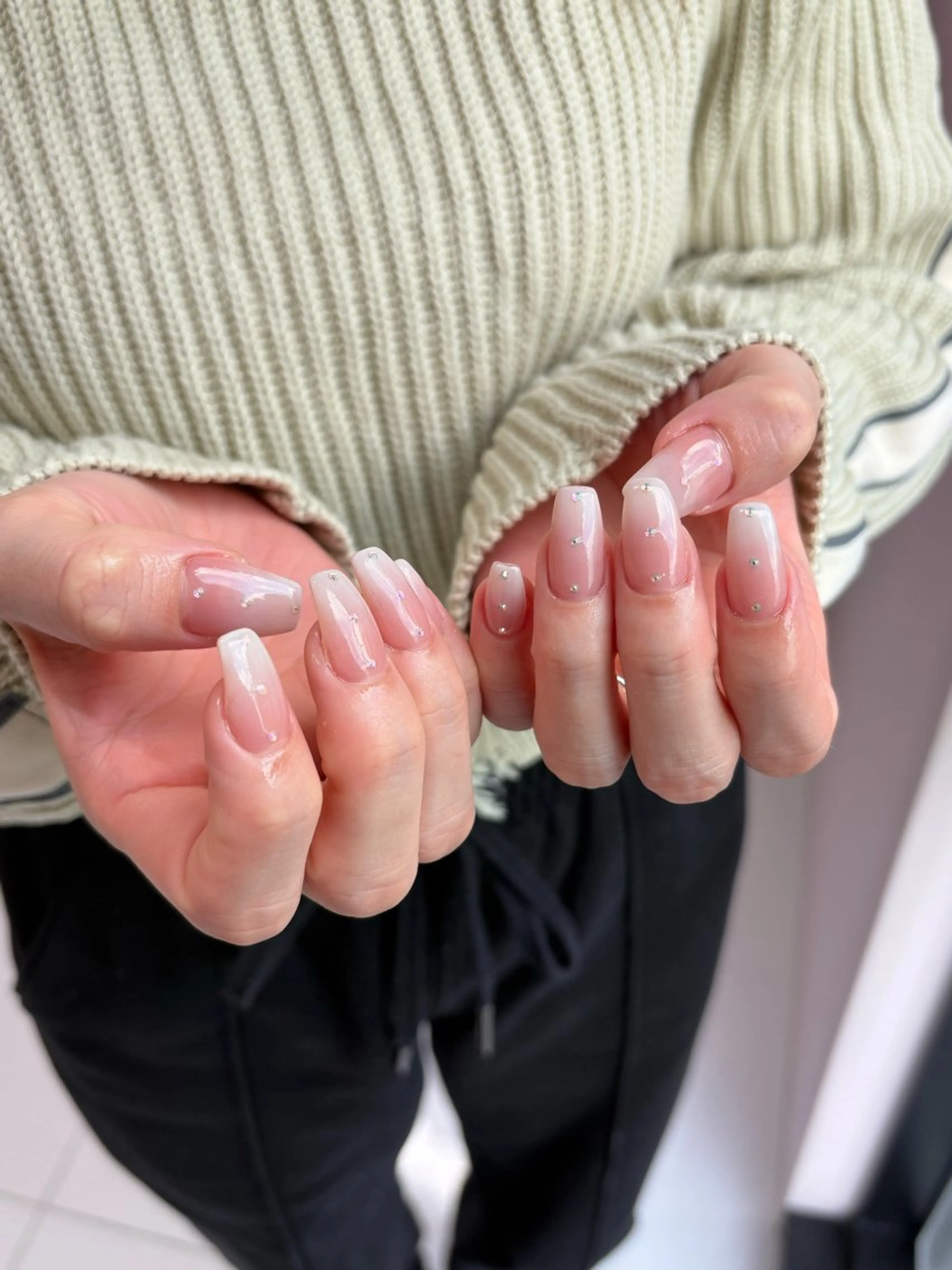 セミロング ハンドネイル Clala Ayumiのネイルデザイン