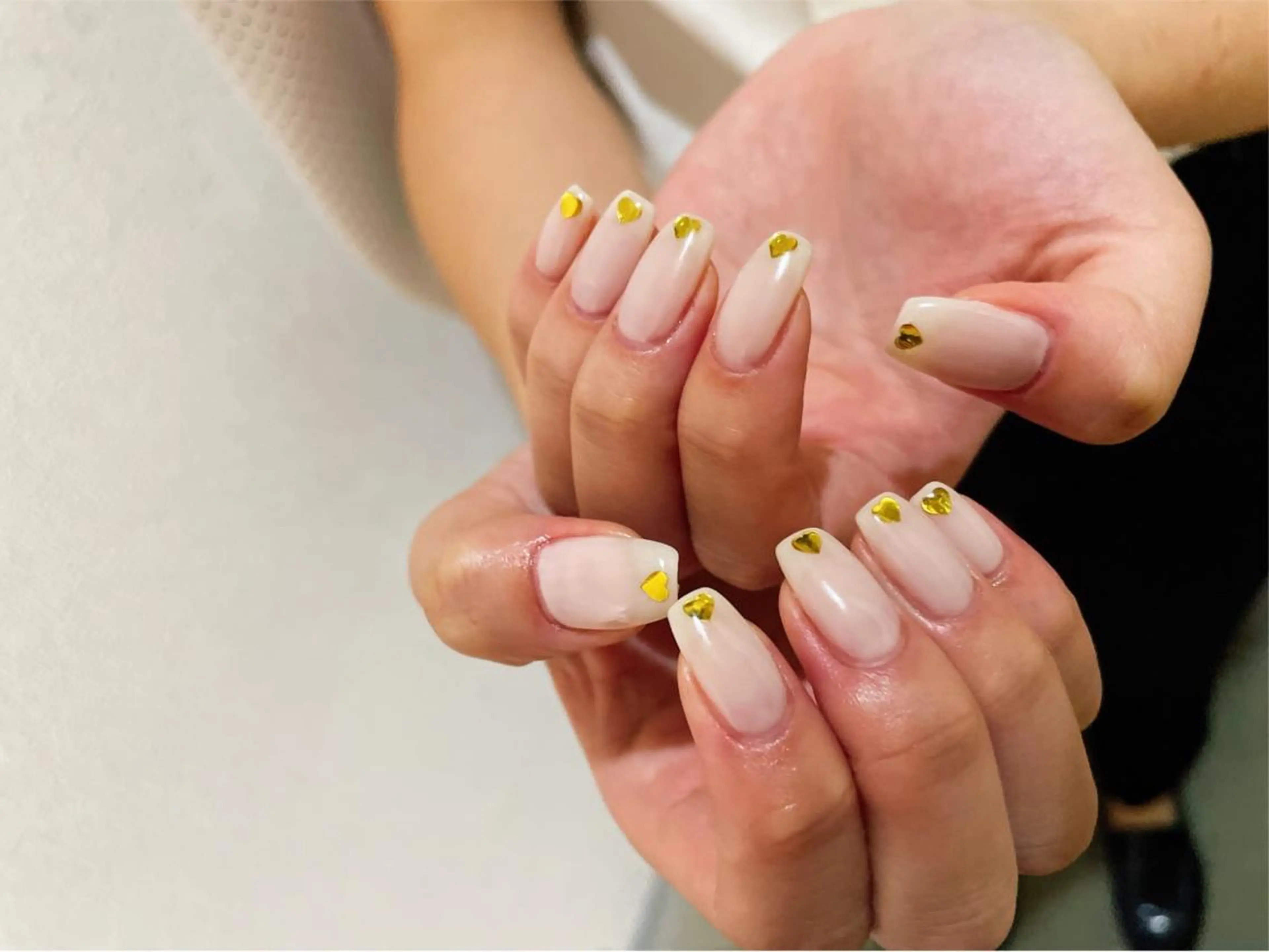 ネイル ハート ホログラムネイル ハンドネイル kiki nail &brow二子玉川の眉毛・アイブロウイメージ