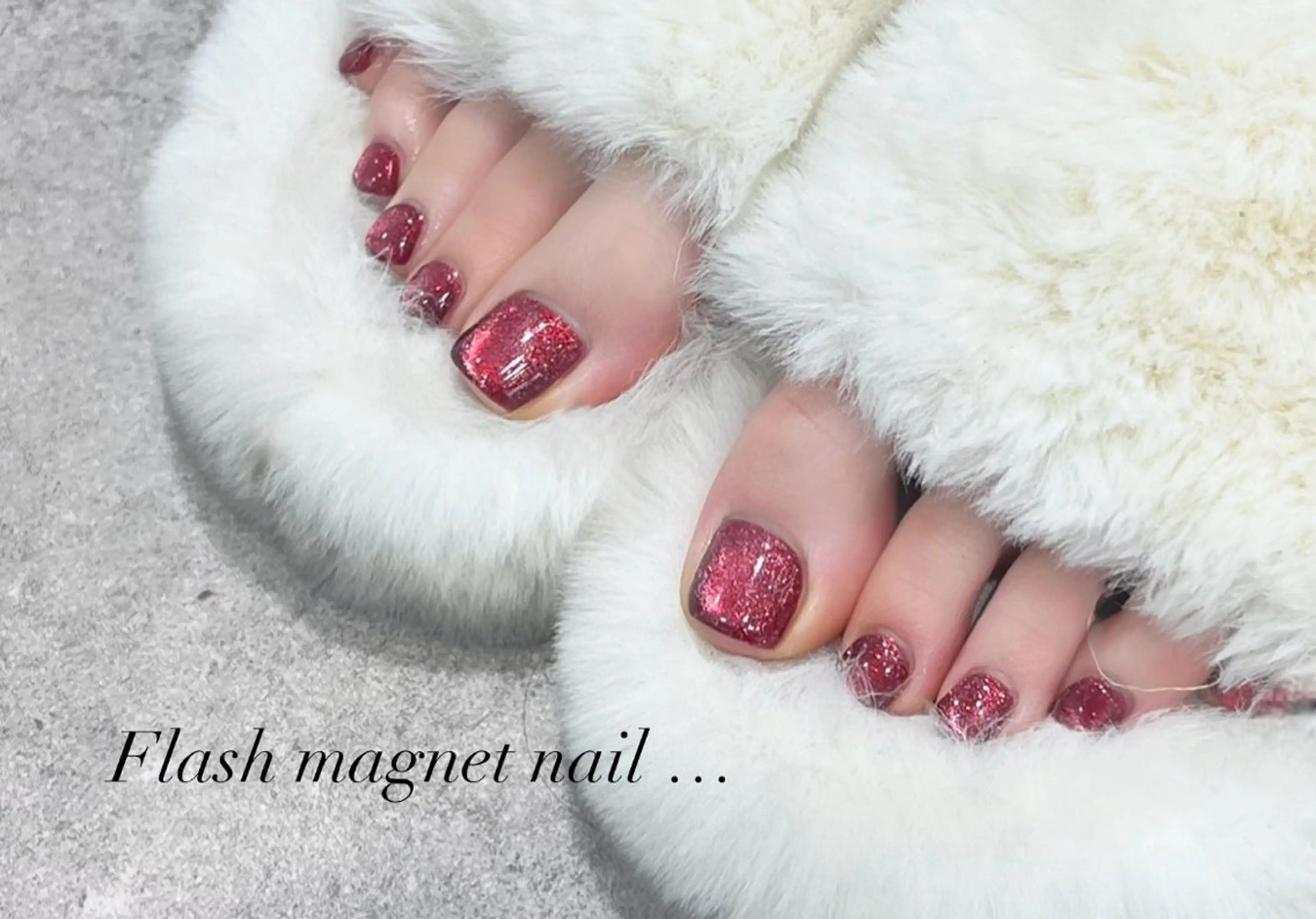 ネイル マグネットネイル フットネイル MSLASH SOL 鈴木/トレンドネイルのネイルデザイン