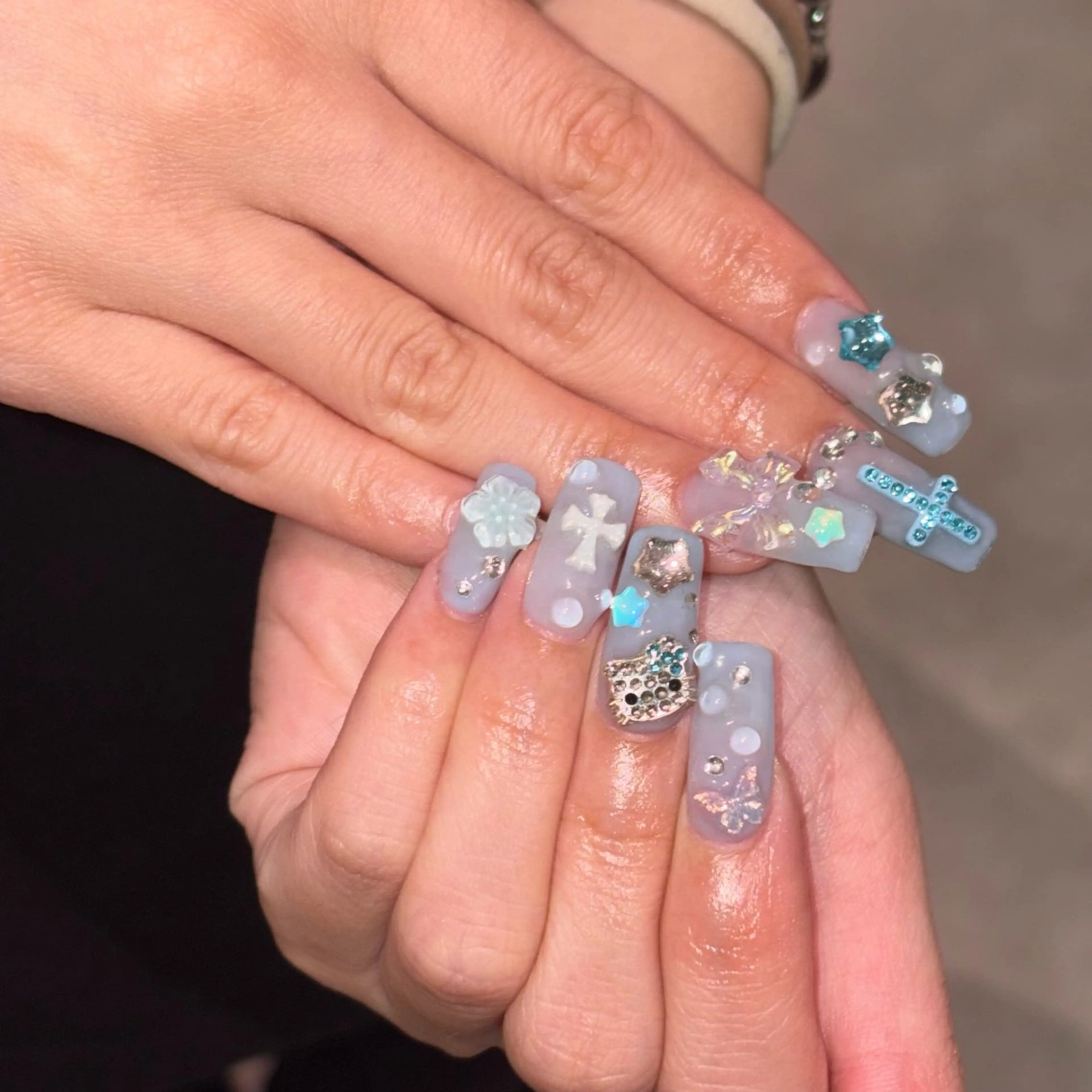 ネイル ハンドネイル 🐬Cxxu° Nail✝️のネイルデザイン