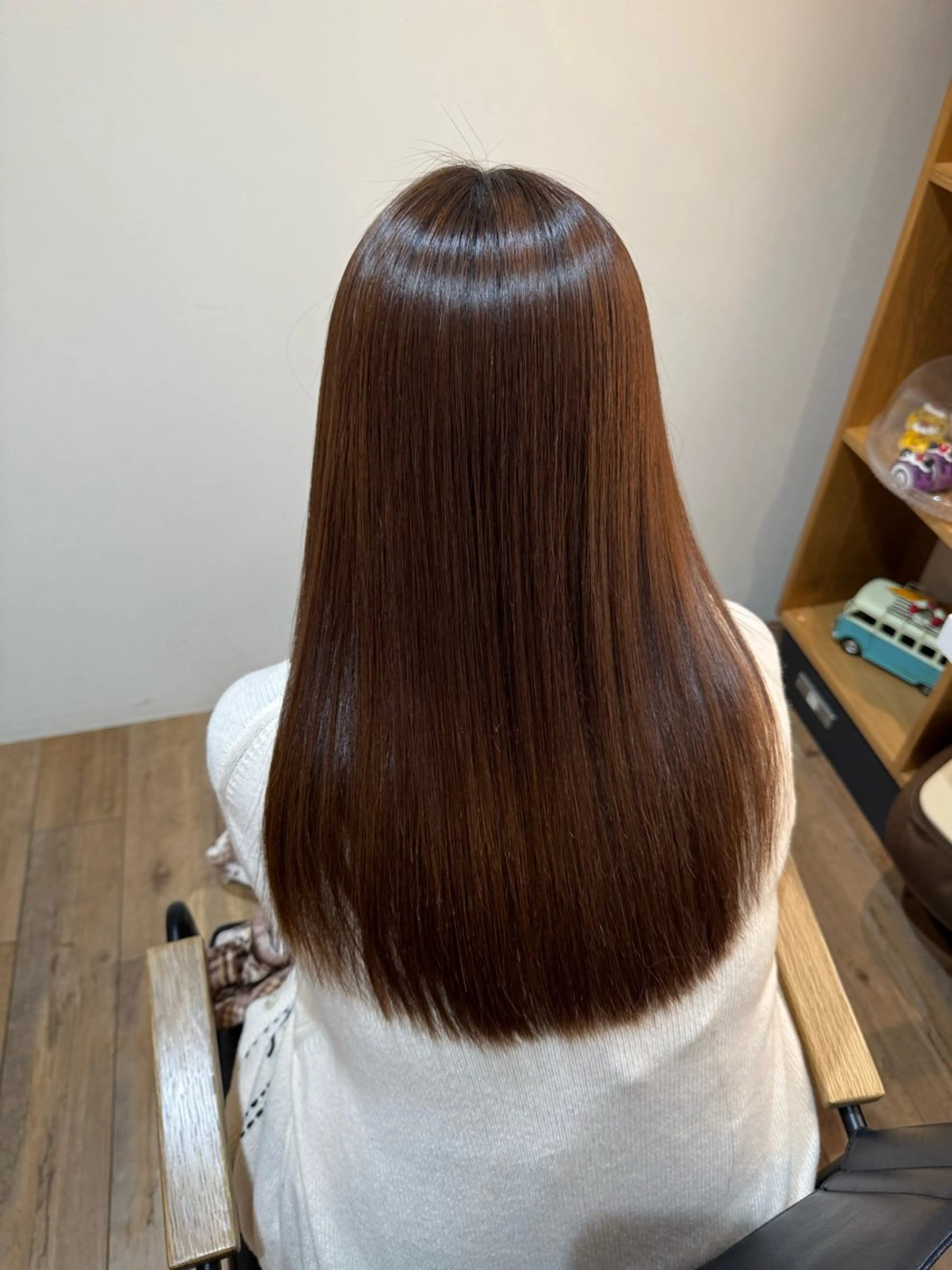 セミロング カット 縮毛矯正 トリートメント 美髪/髪質改善 川口凌弥のヘアスタイル