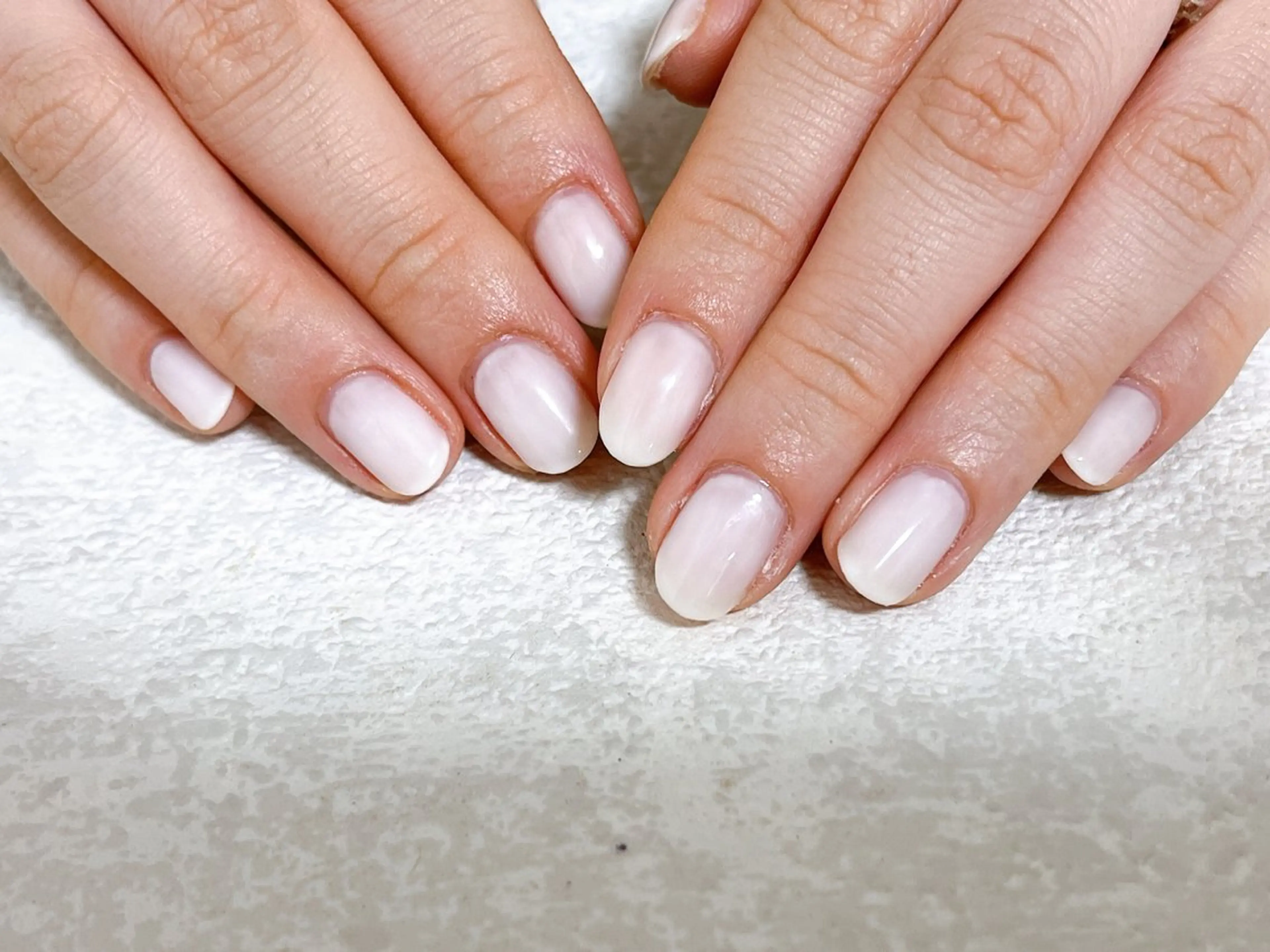 ネイル オーロラネイル フットネイル フレンチネイル ジェルネイル 韓国ネイル ハンドネイル mogunail &blowのネイルデザイン