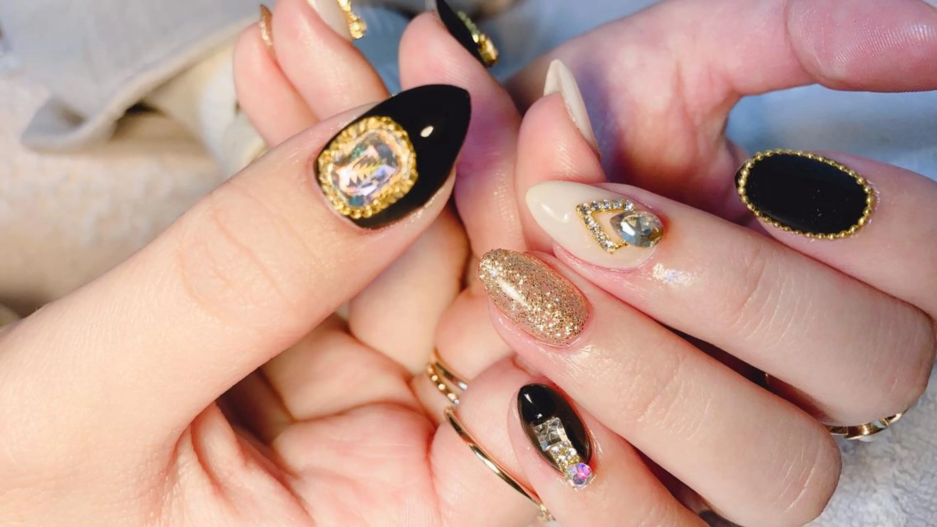 ネイル Spiky とうげ ふうかのネイルデザイン