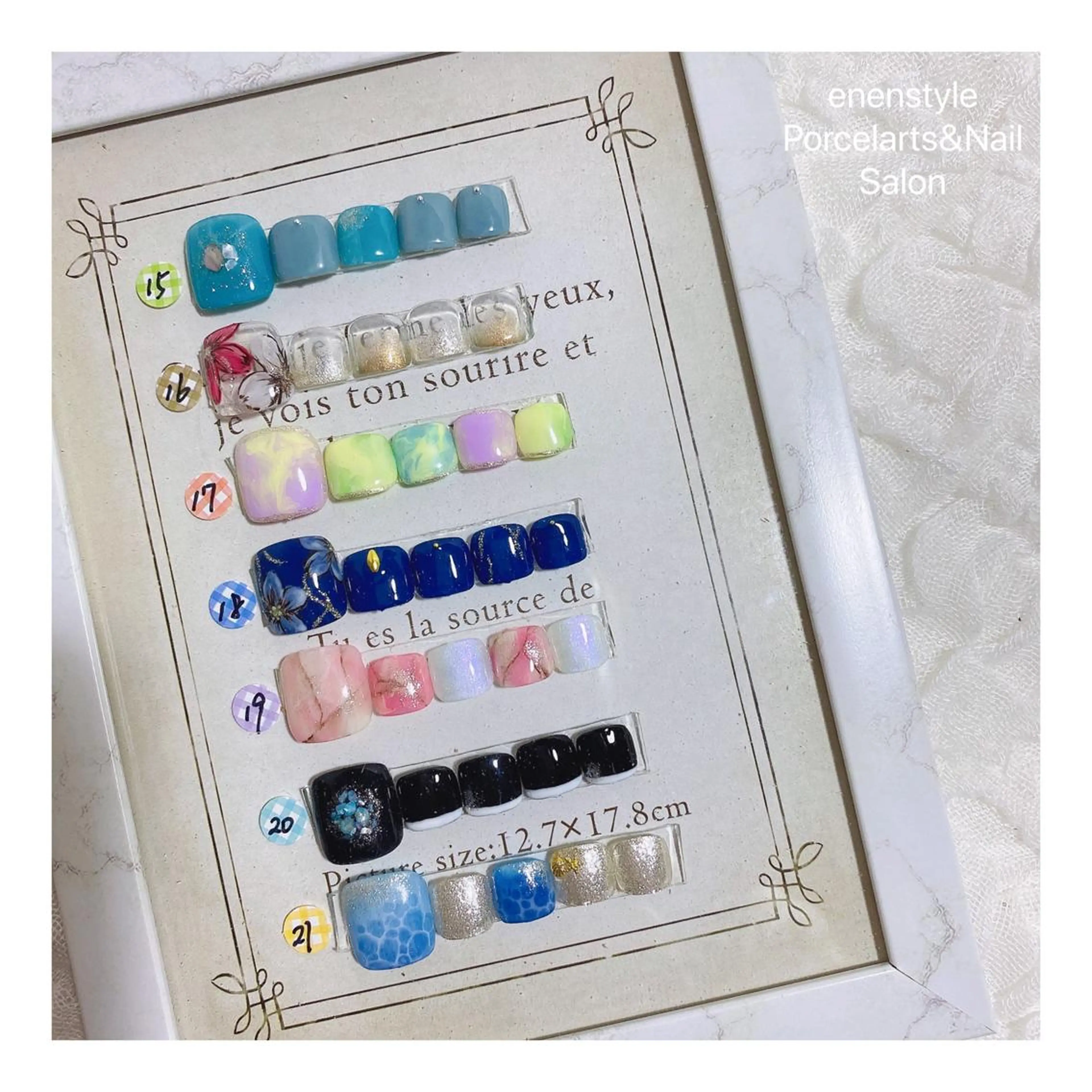 ショート ネイル 👑enen style👑のネイルデザイン