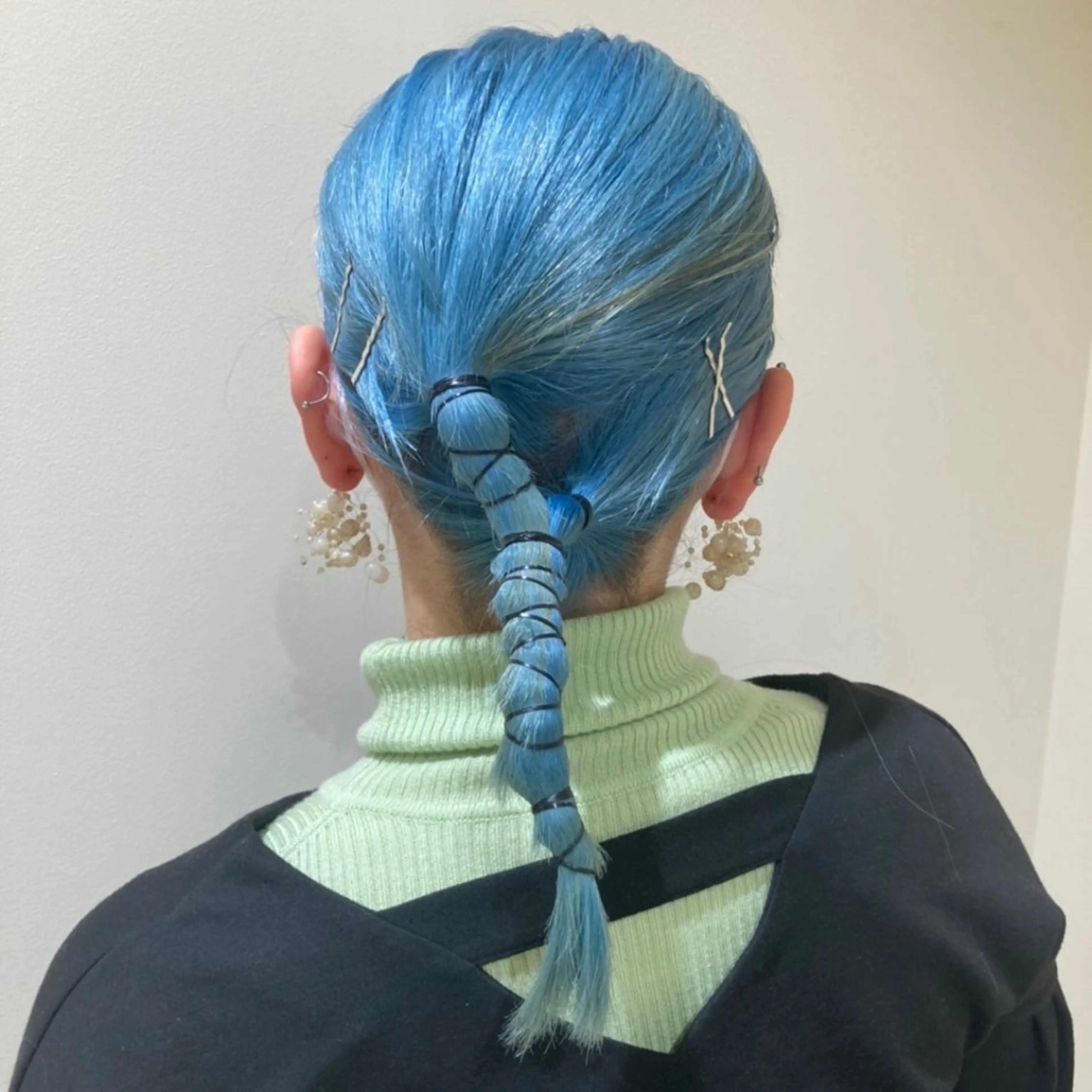 セミロング カラー ヘアアレンジ 大石 陽菜のヘアスタイル