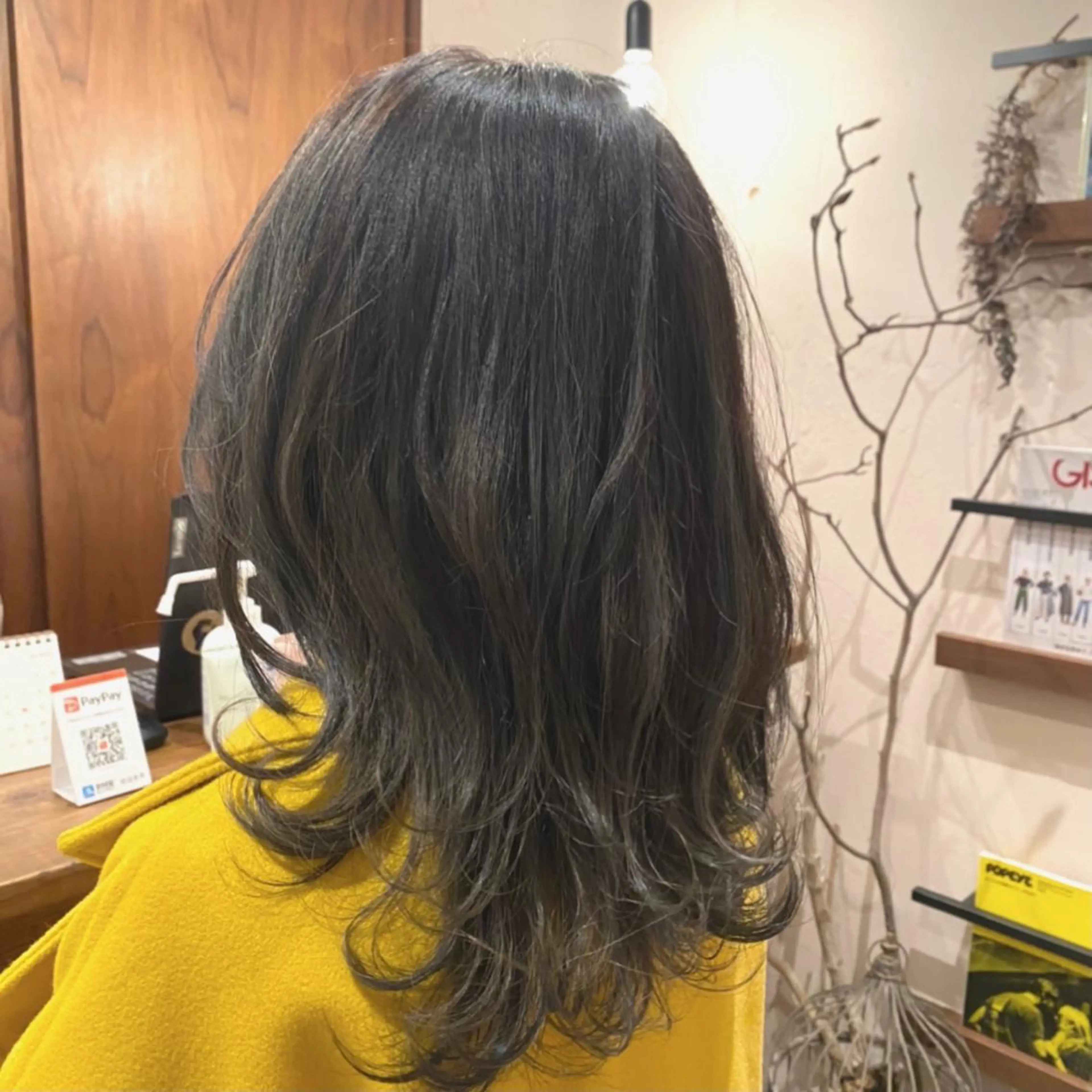 ミディアム ハイライト 田中 恭子のヘアスタイル