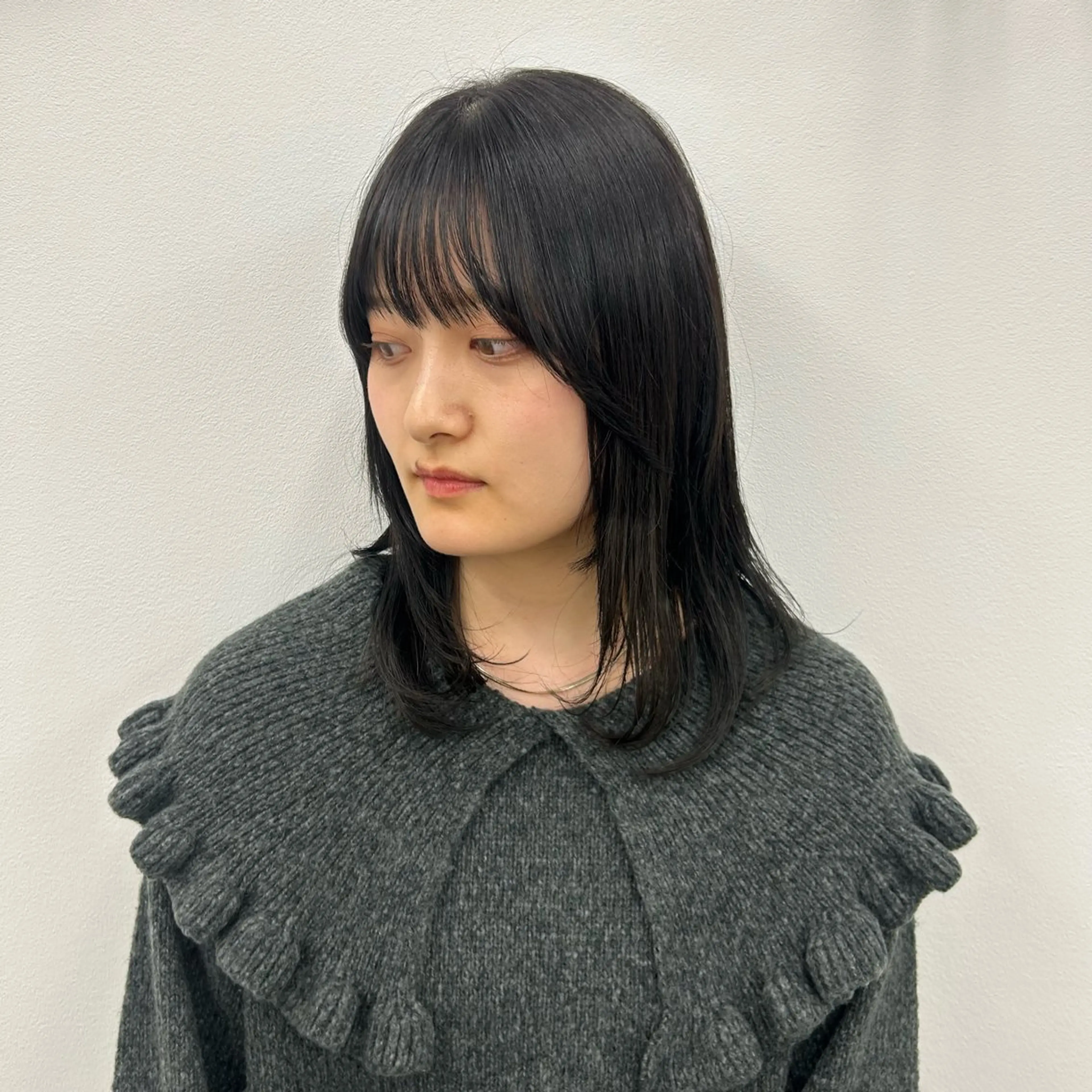 ミディアム カラー 透明感カラー 顔周りカット レイヤーカット カット ヘアカラー レイヤー/髪質改善 🫧小町 紗耶華のヘアスタイル