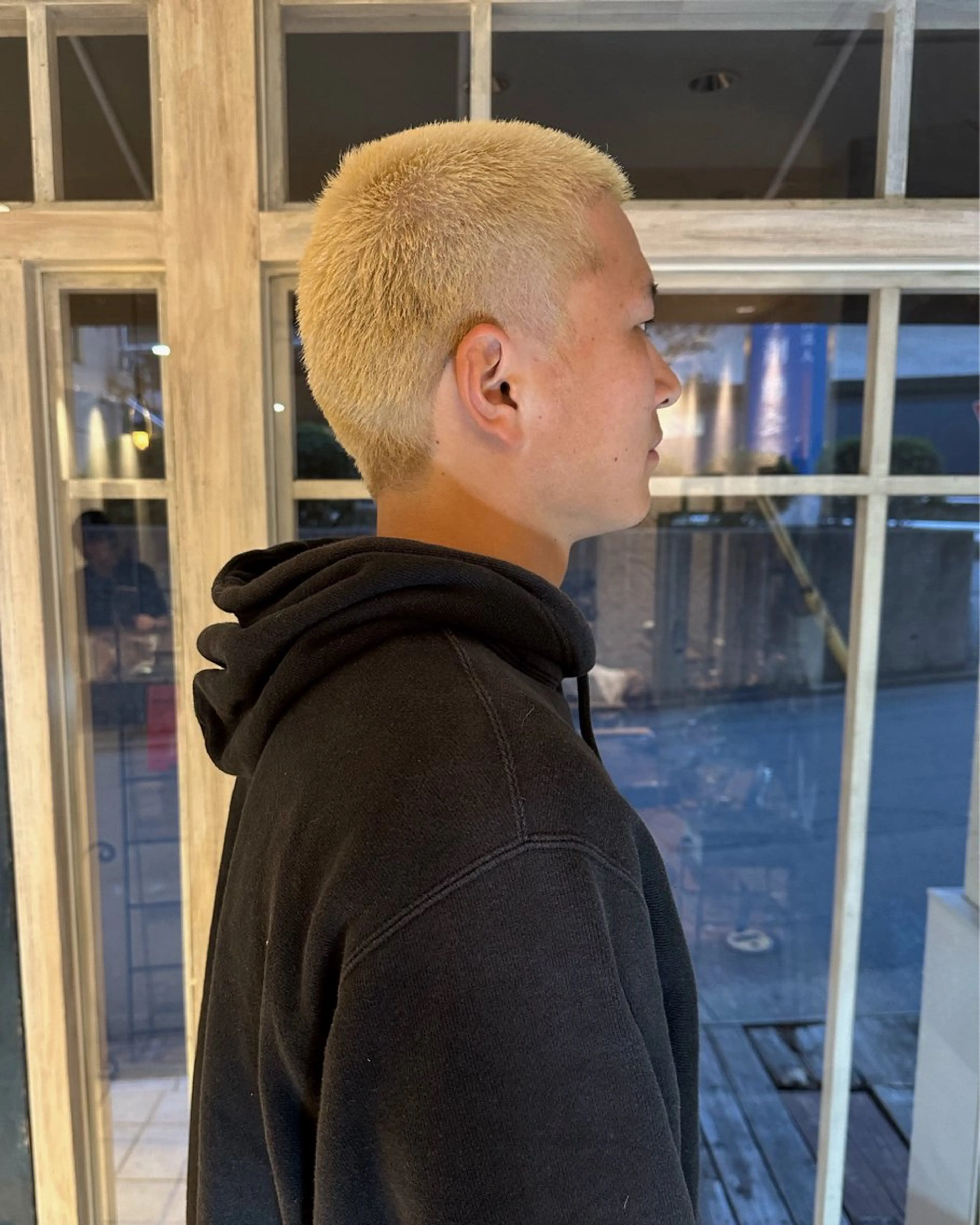 カラー Manaka🟤 今泉　Musiiikのヘアスタイル