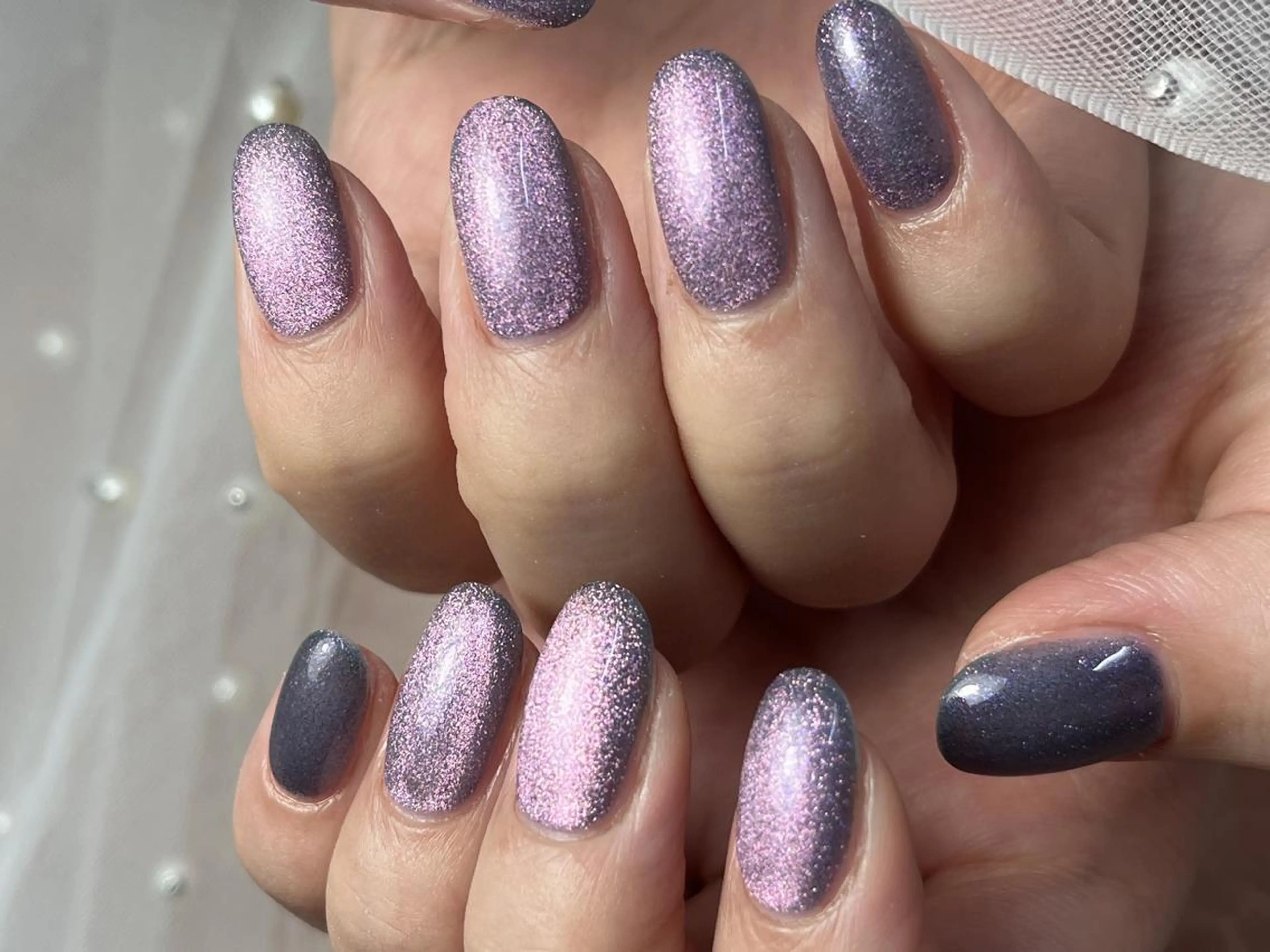 ネイル ラメ(グリッター) ピンク パープル シンプルネイル ハンドネイル ToliyDeliy Nail Salonのネイルデザイン