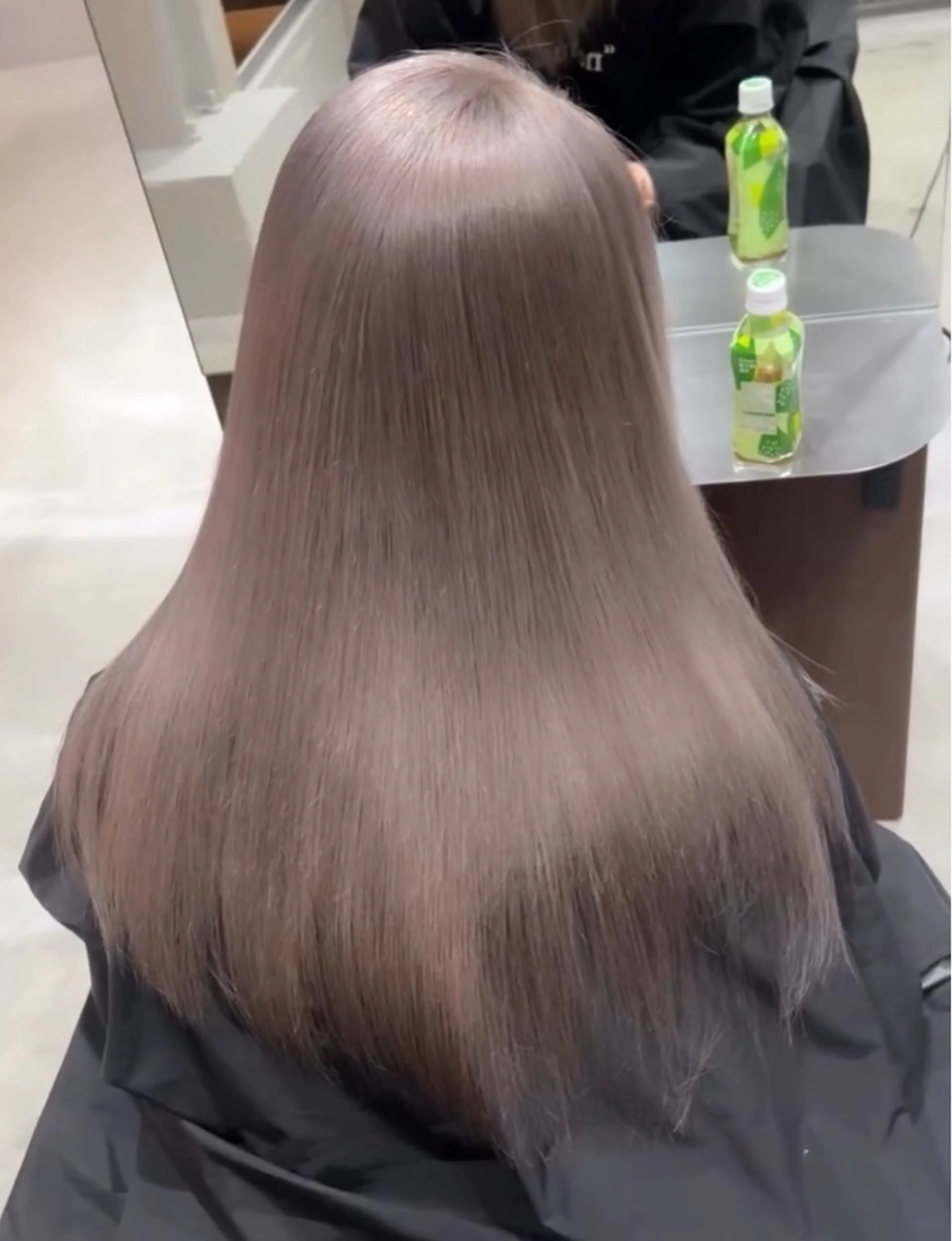 ロング カラー ヘアカラー nehus ichikaのヘアスタイル