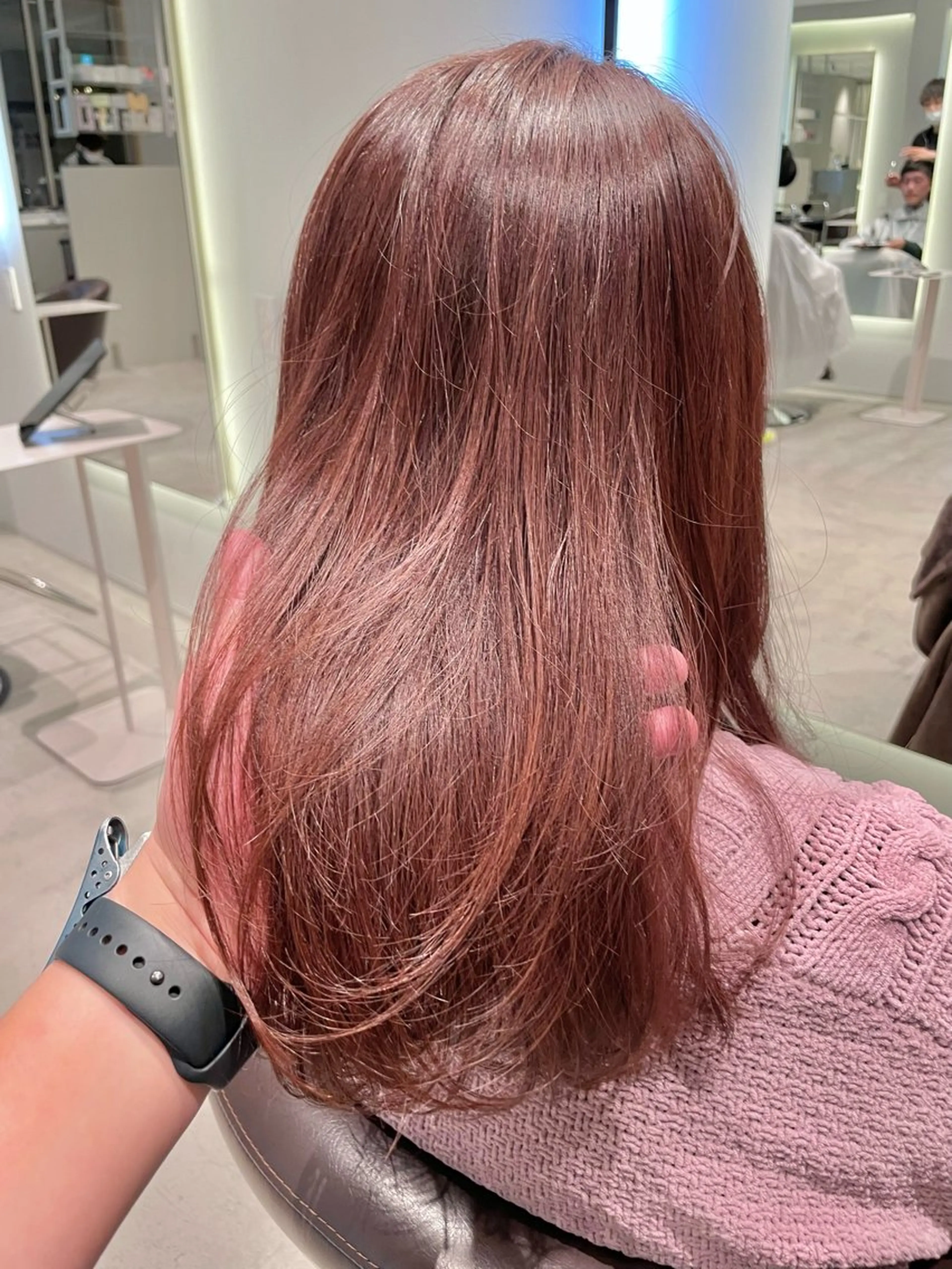 カラー OCHIAI KEISUKEのヘアスタイル