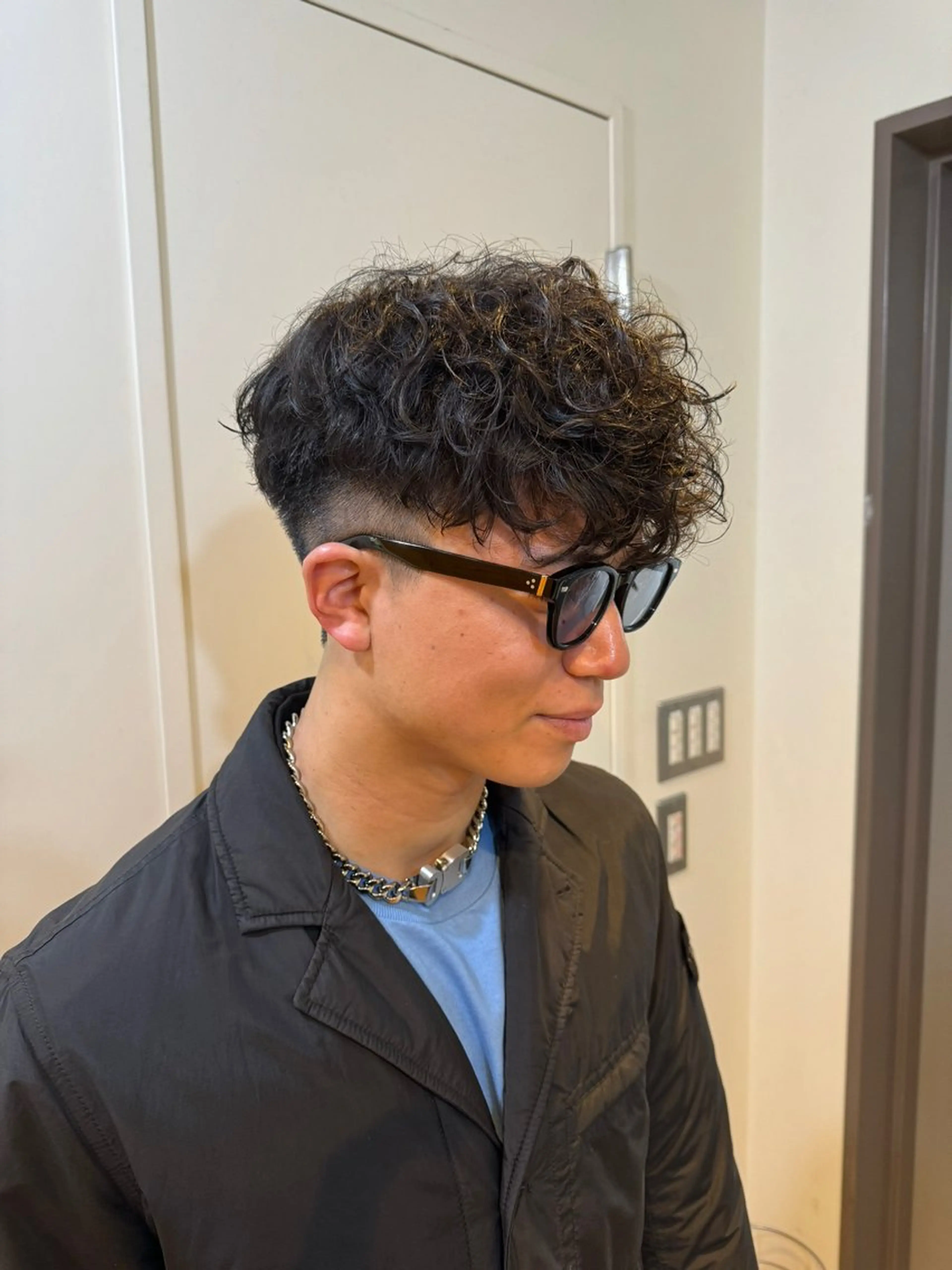 パーマ メンズ メンズパーマ スペインカール 波巻きパーマ カット パーマ シャドウパーマ/ 波巻パーマYu-Kiのヘアスタイル