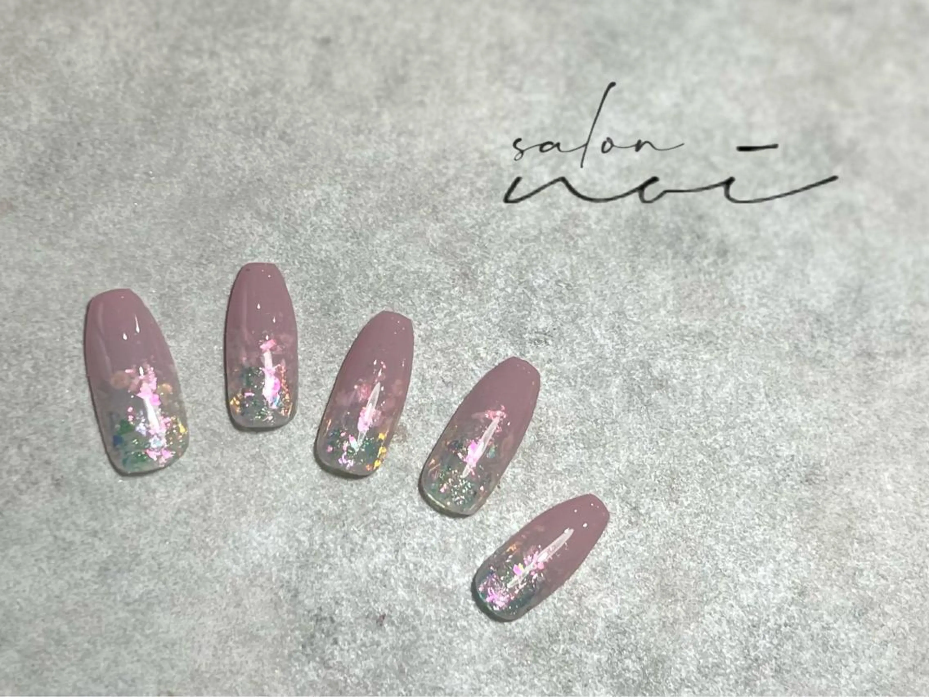 ネイル salon noi所属・salon noiのネイルデザイン