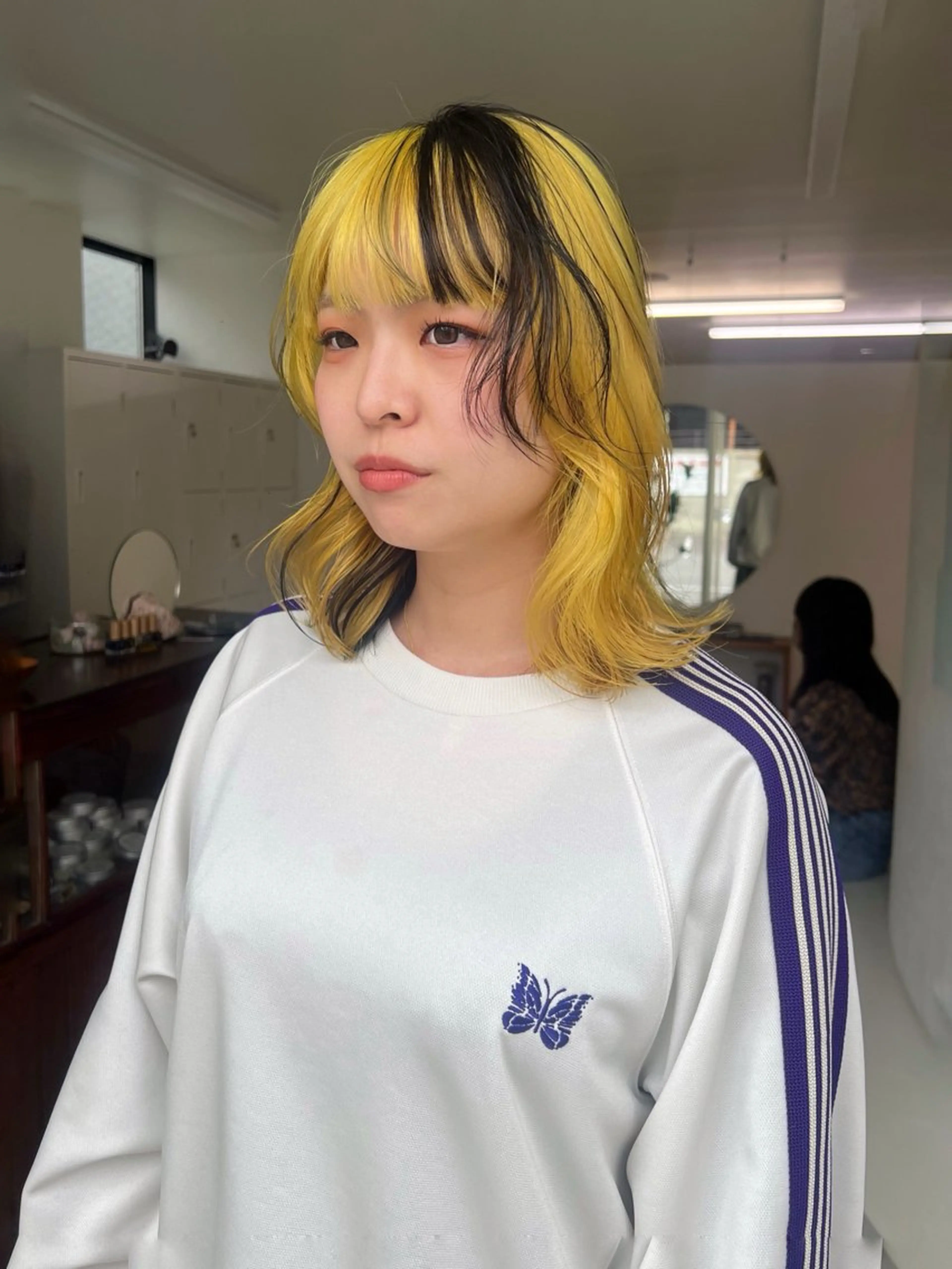 ミディアム カット ヘアカラー トリートメント 小林 美咲のヘアスタイル