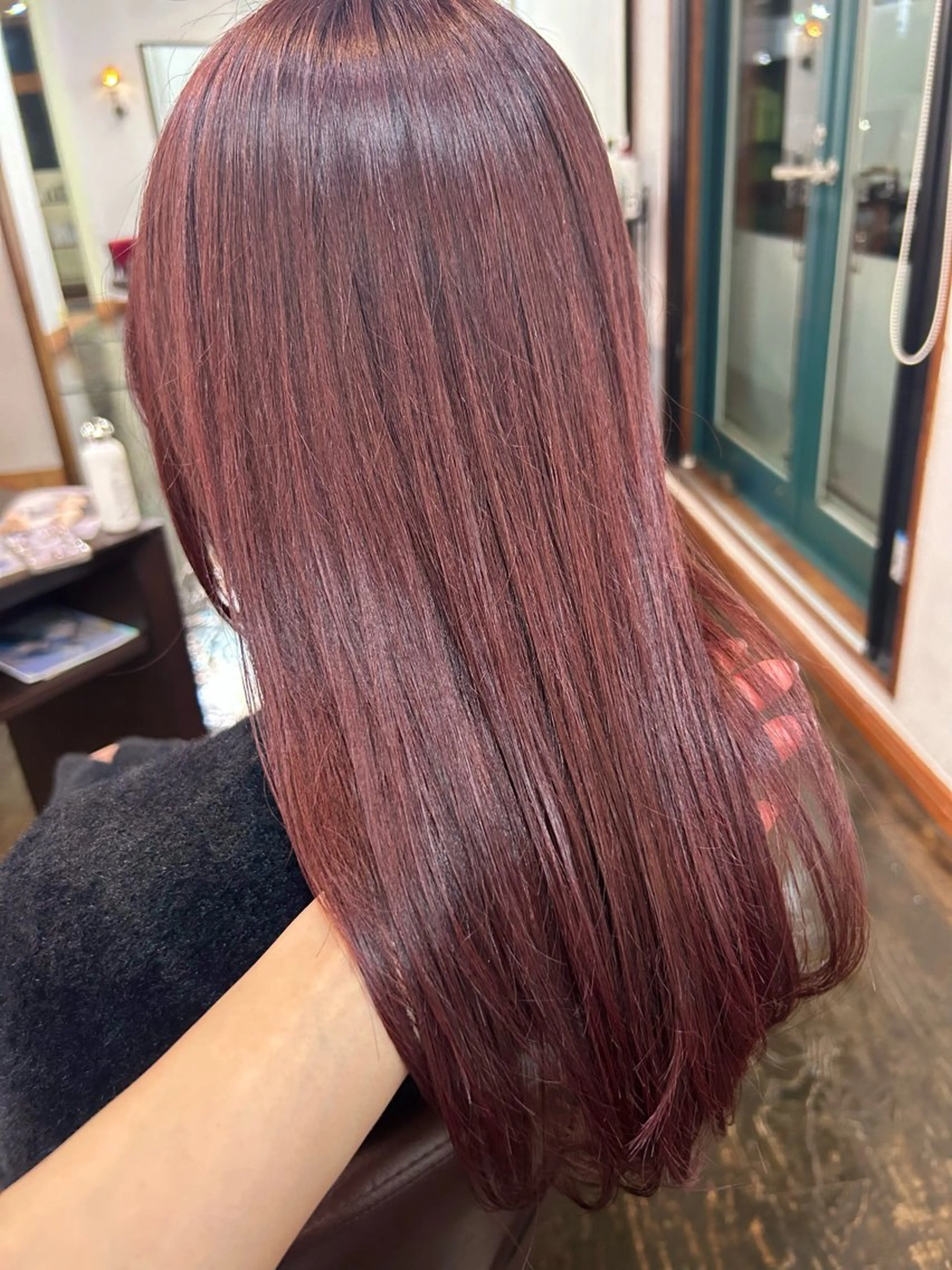 カラー ボルドーカラー 坂本 瑞季 🤍 髪質改善のヘアスタイル