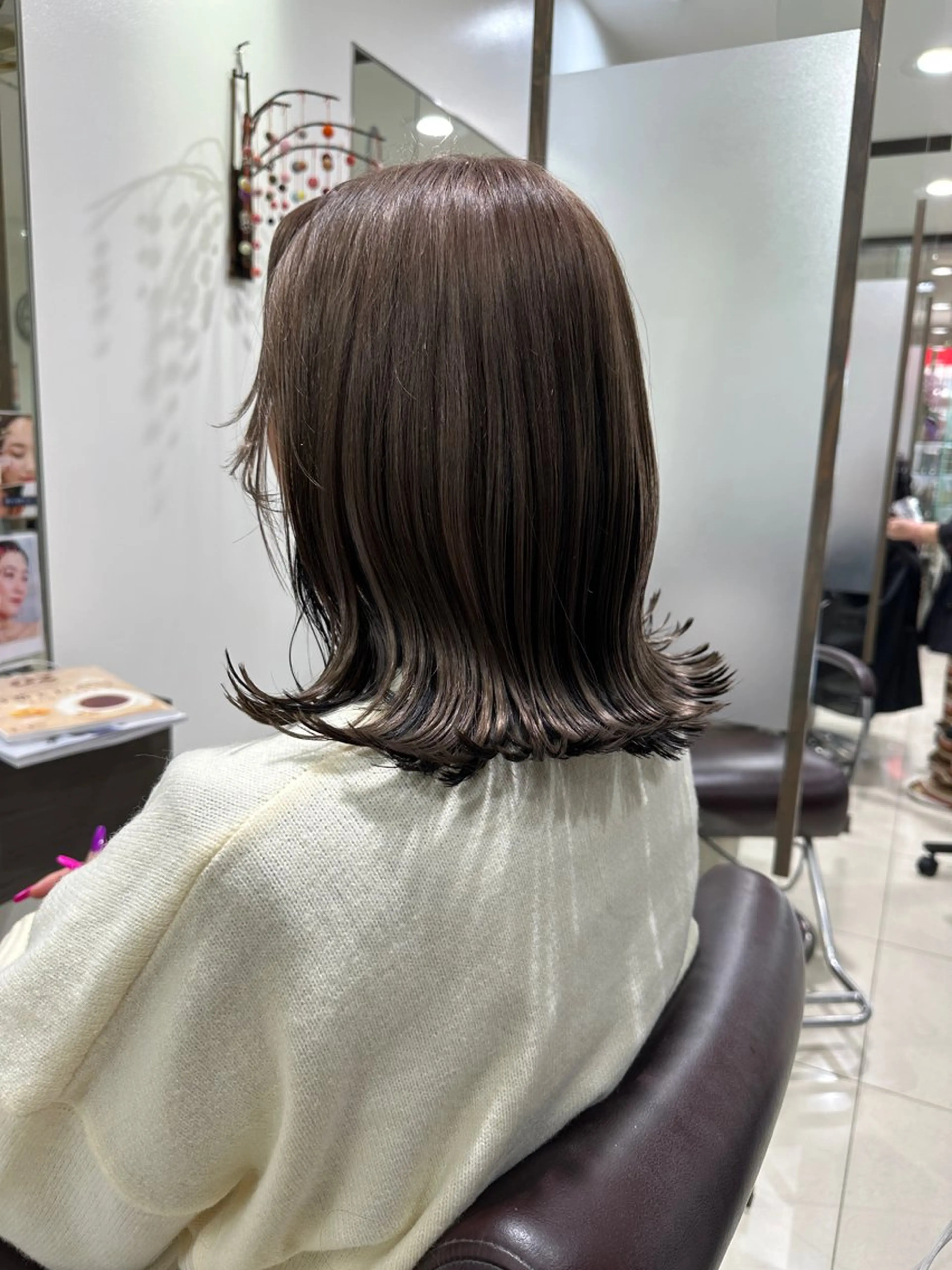 カラー レイヤー 艶々カラーのヘアスタイル
