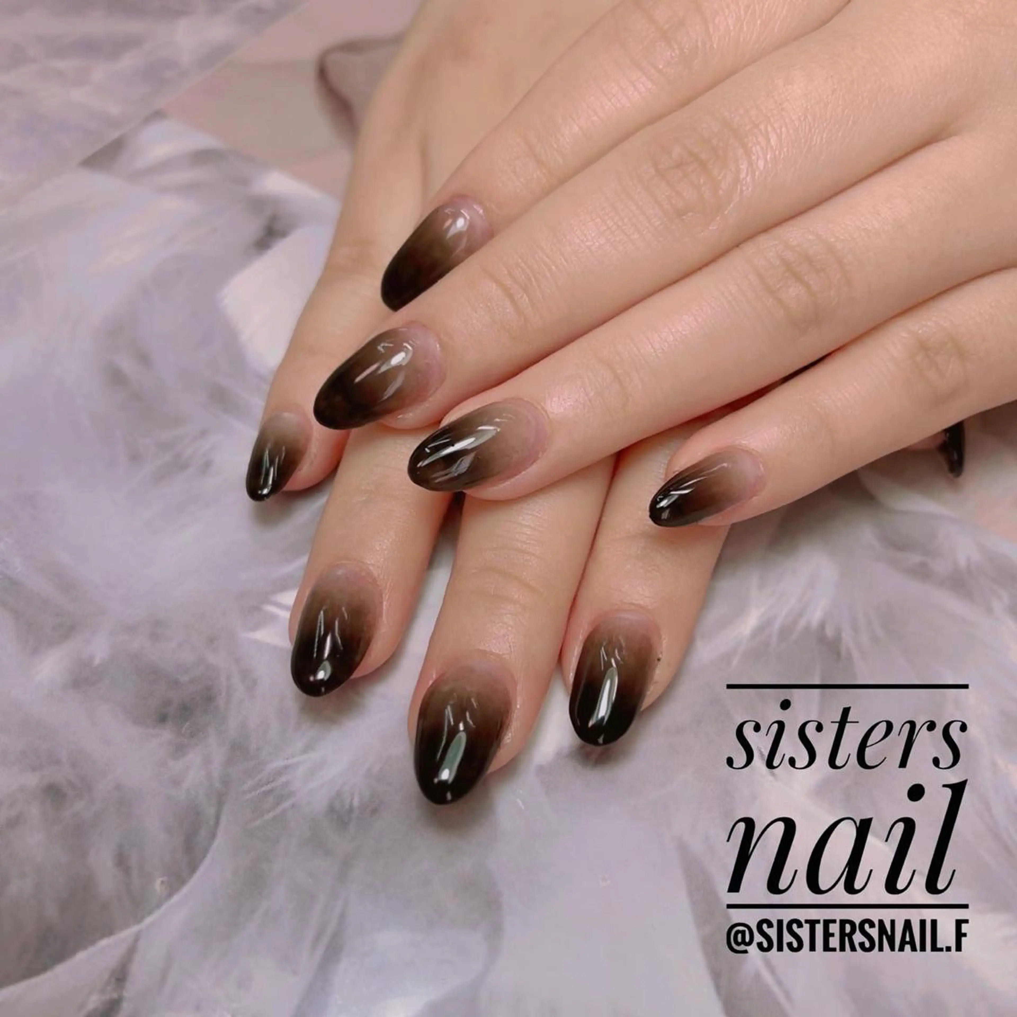 ネイル アートネイル 長さ出し グラデーション ニュアンスネイル スカルプネイル sisters nail.fのネイルデザイン