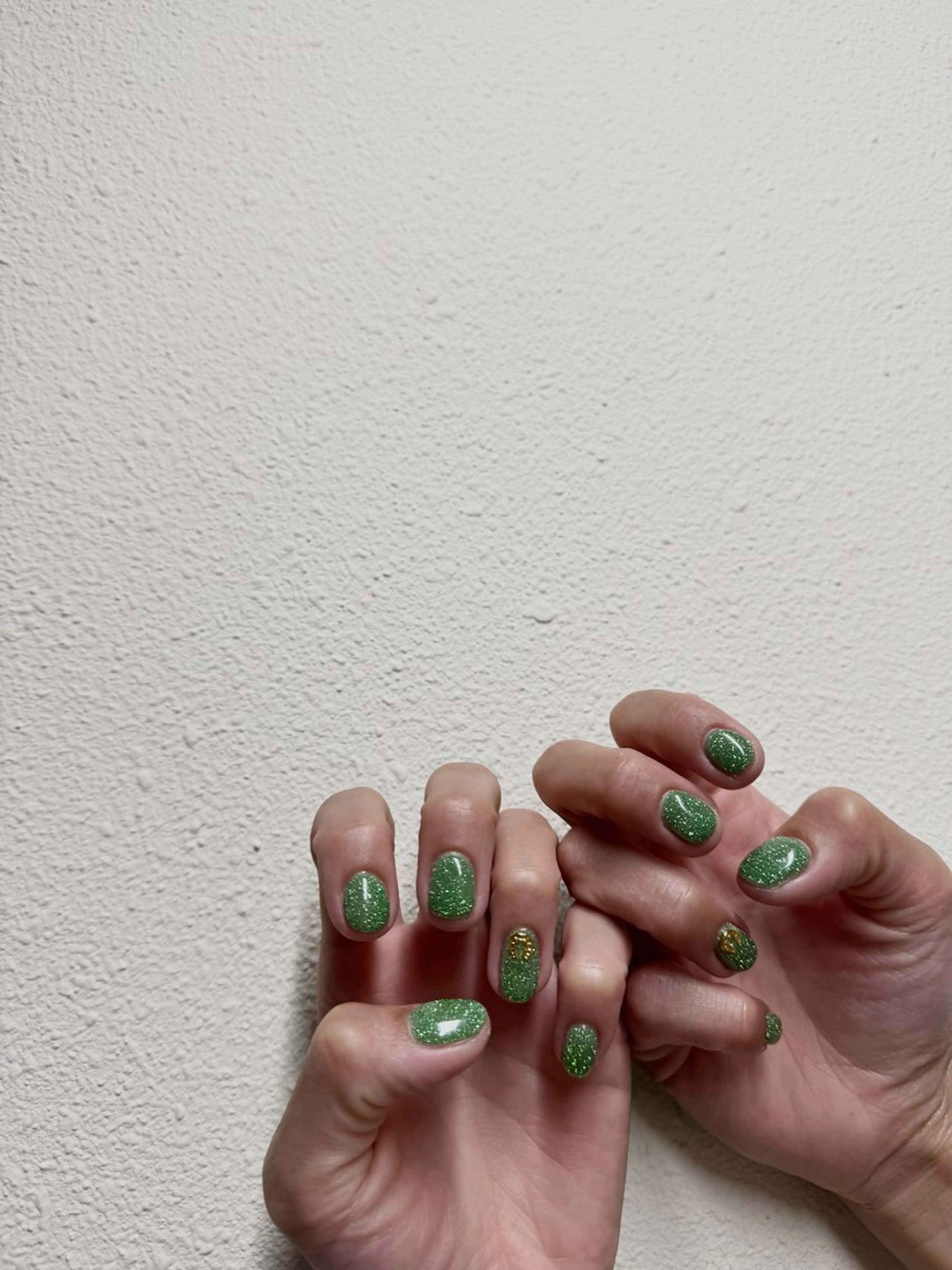 ネイル フラッシュネイル ジェルネイル グリーン メンズネイル ハンドネイル MIMnail メンズネイリストのネイルデザイン