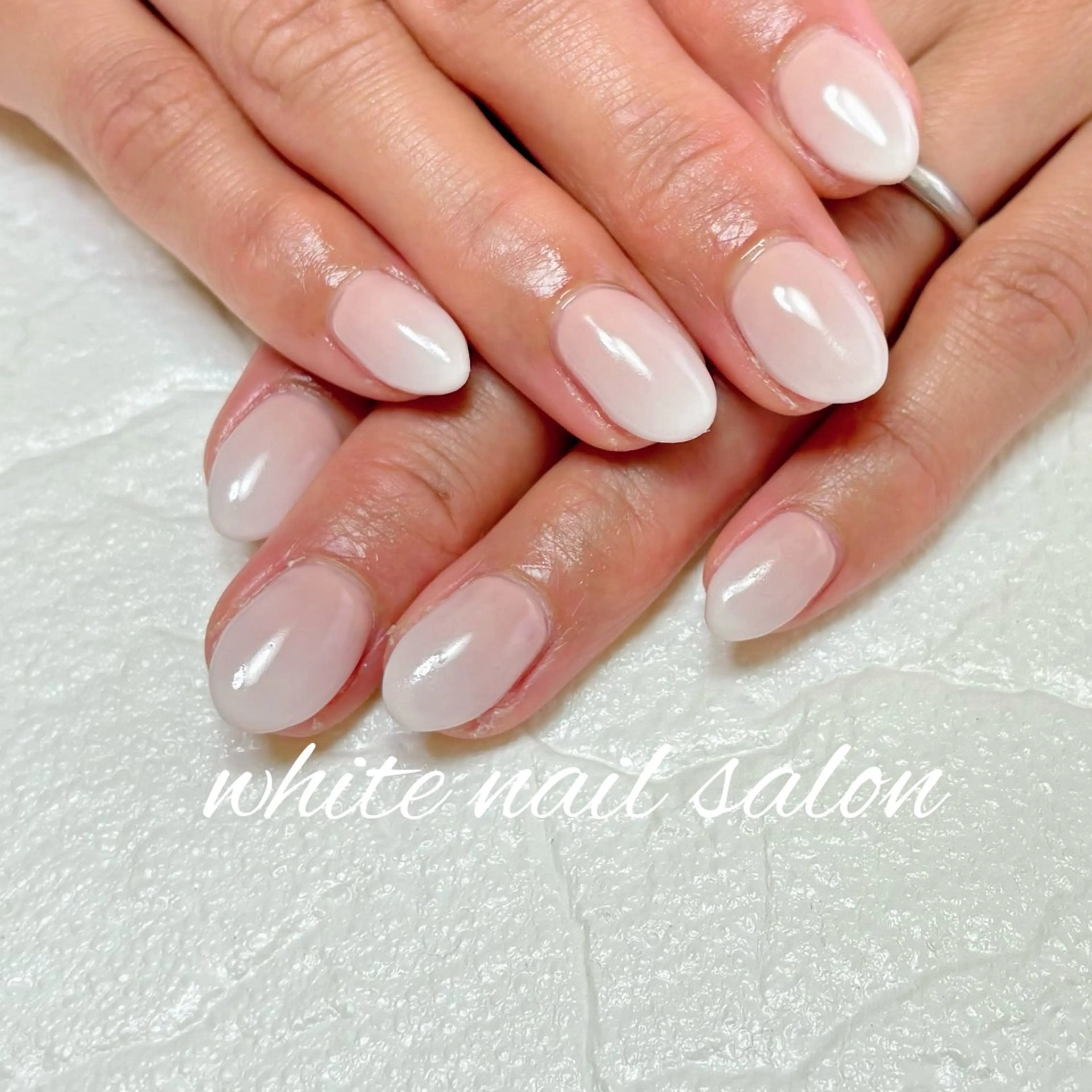 ネイル ホワイト ハンドネイル white nail salonのネイルデザイン