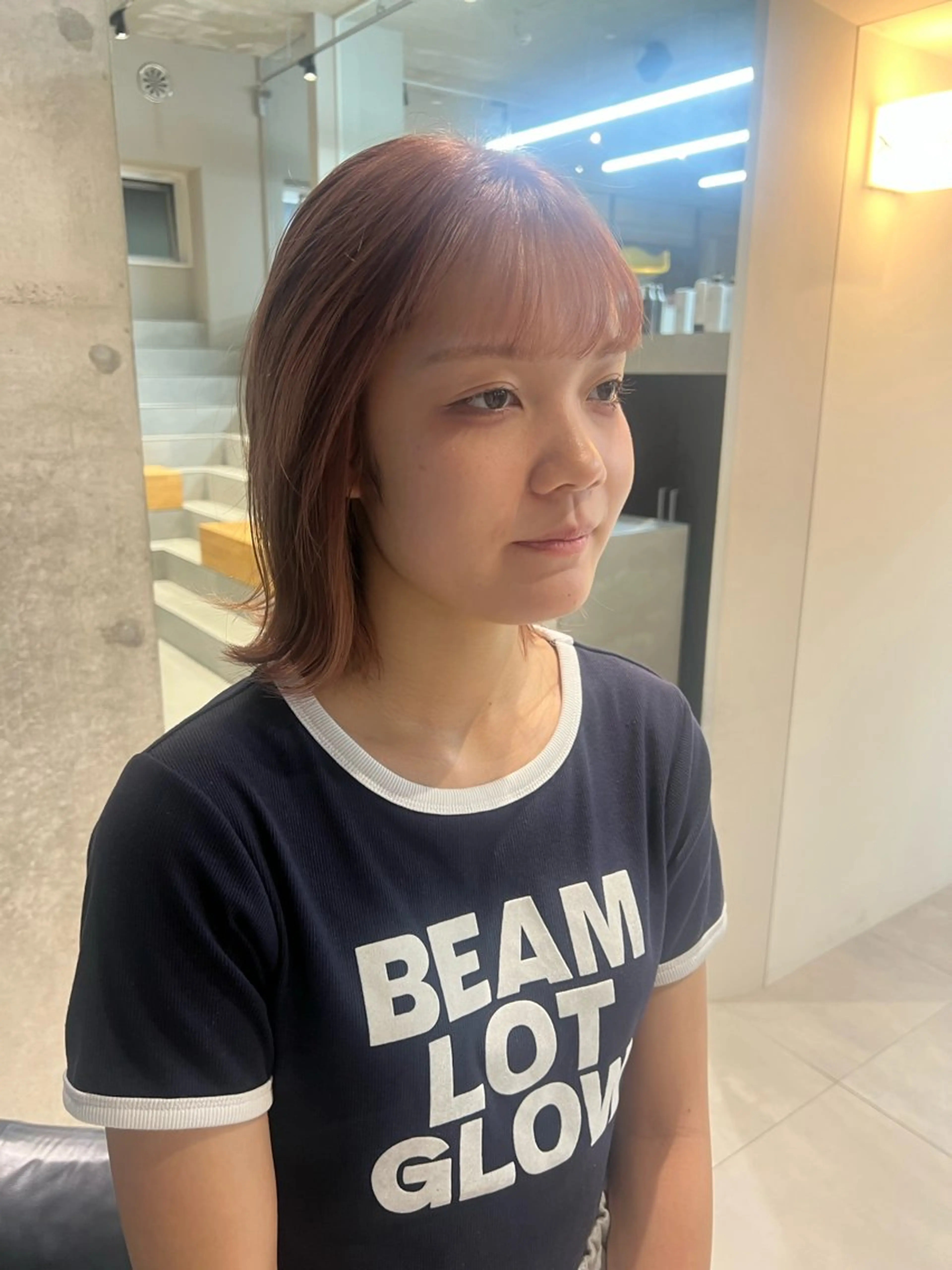 ショート カラー ブリーチ ピンクカラー ヘアカラー 吉沢遣人/レイヤー 艶カラー/抜け感のヘアスタイル