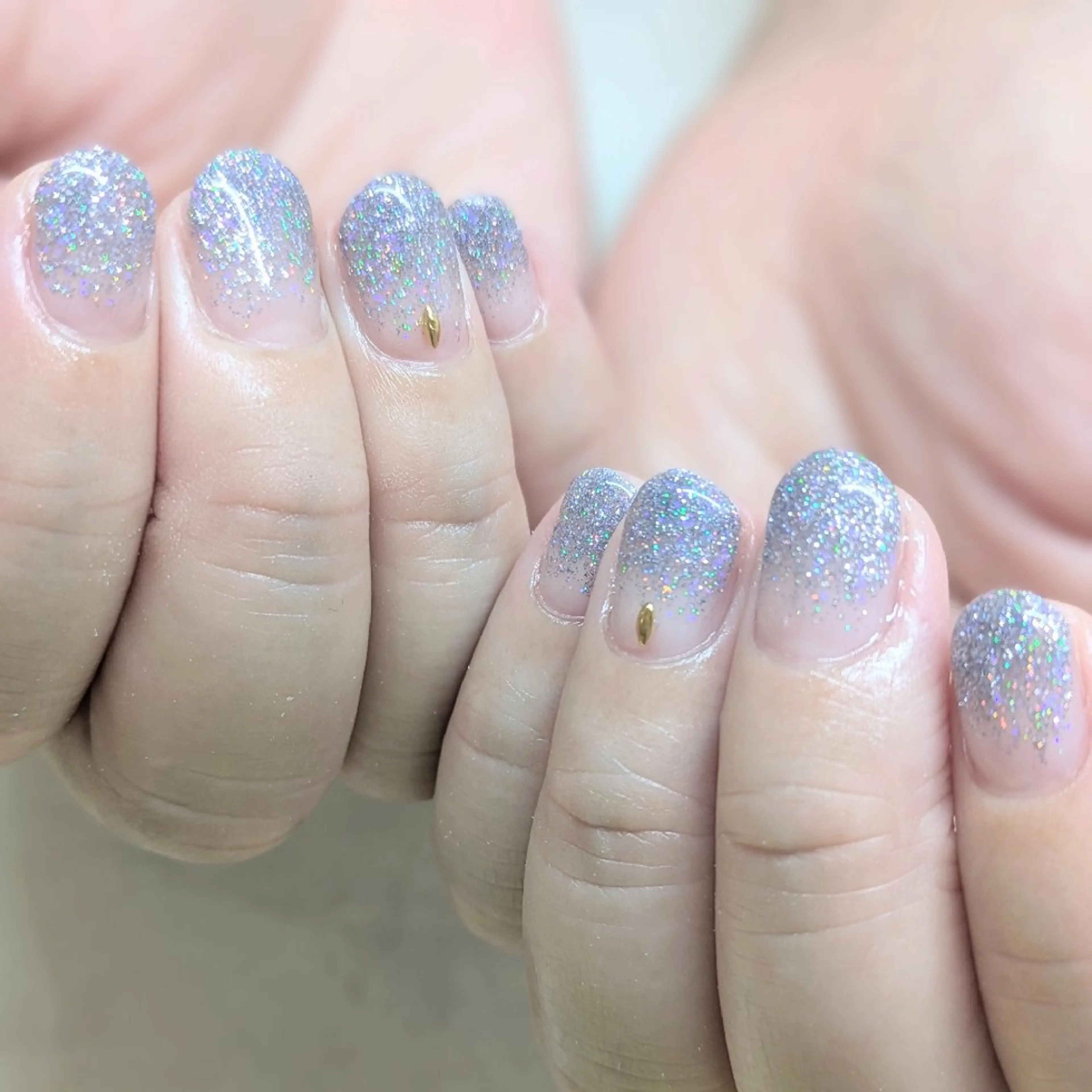 ネイル ラメ(グリッター) ラメグラデーション Gerbera Nailistのネイルデザイン