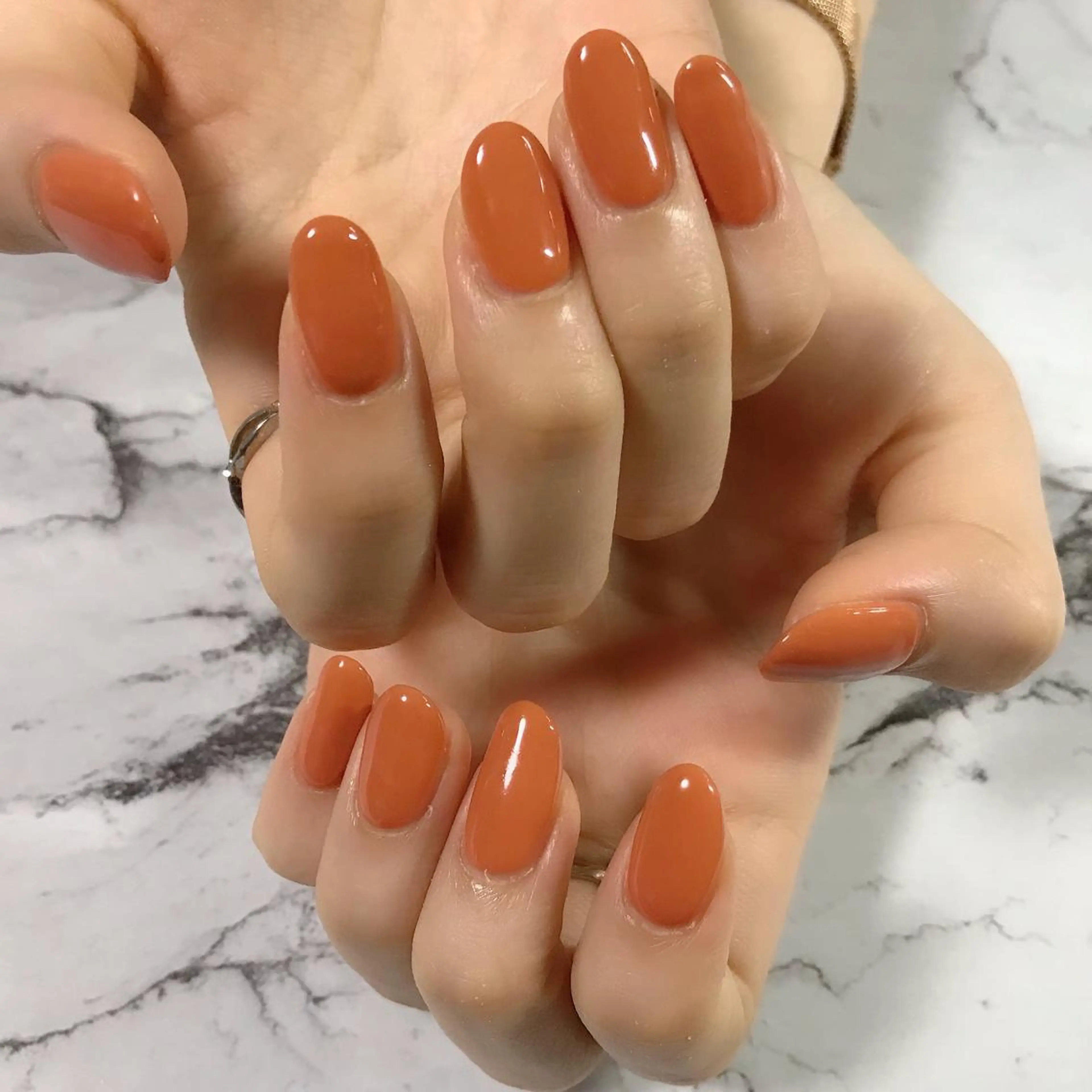 ネイル ゴールド ワンカラーネイル kikinail 溝の口のネイルデザイン