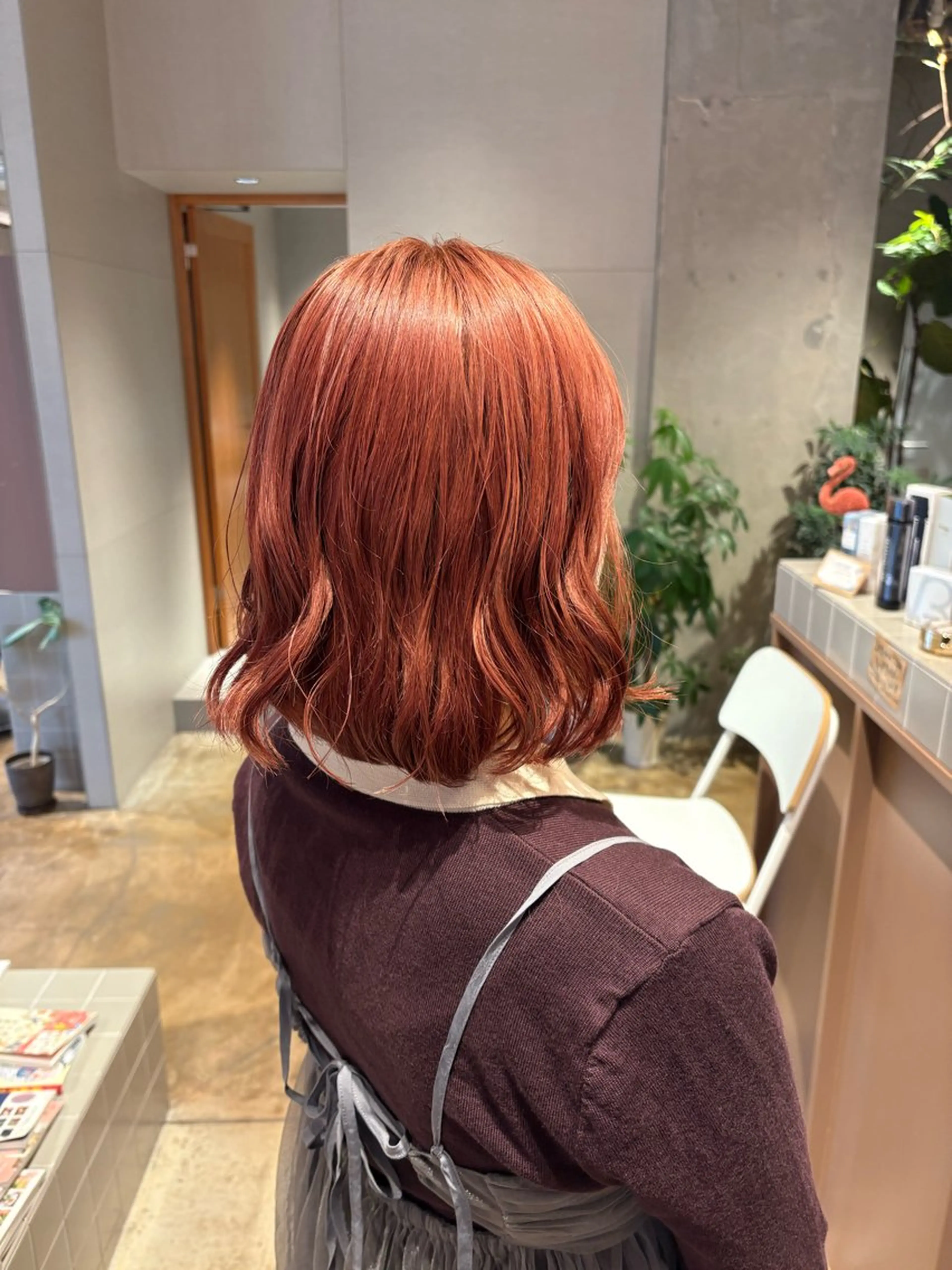 ミディアム カラー 秋吉 結愛のヘアスタイル