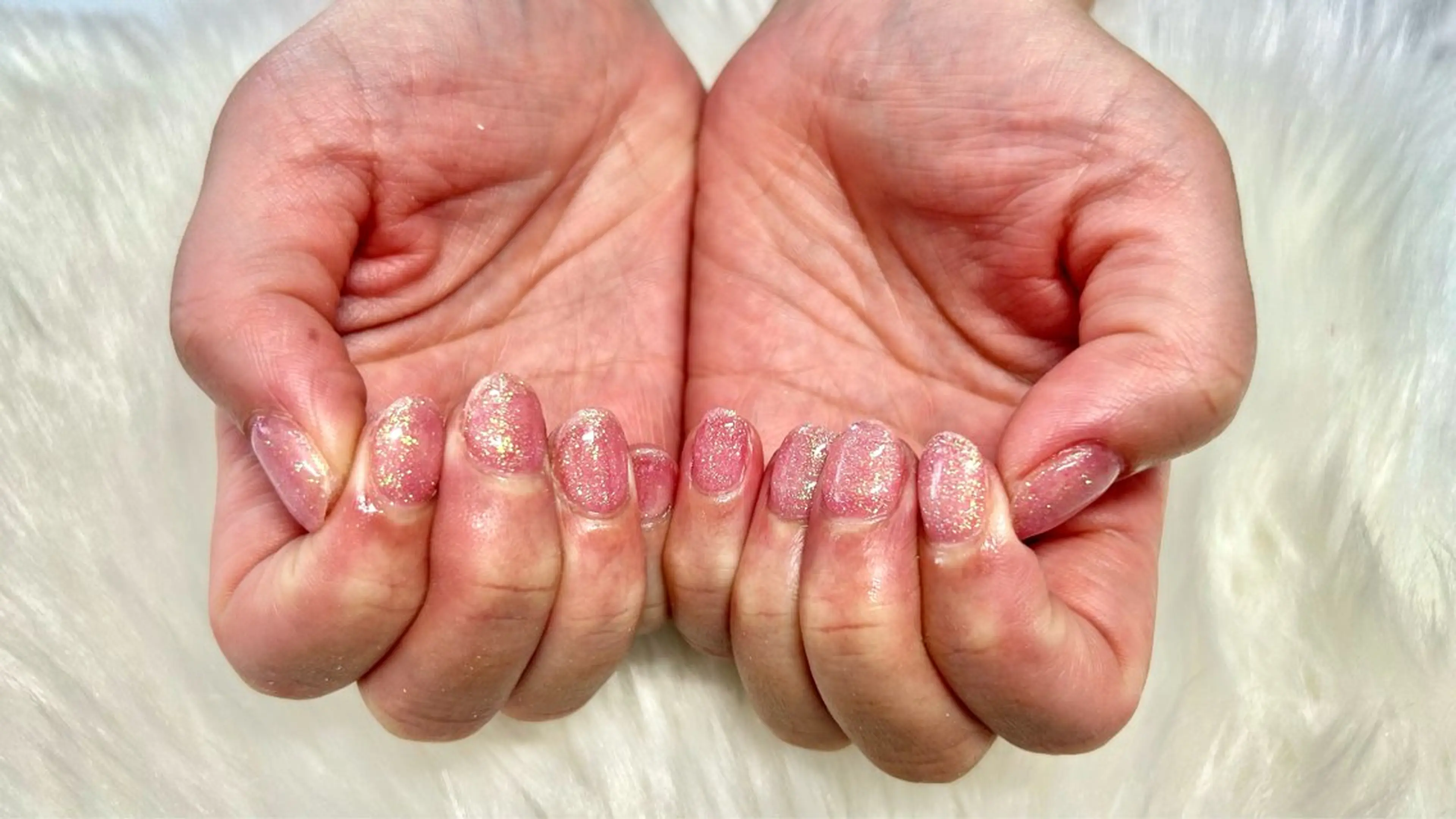 ネイル 二階堂 晴菜のネイルデザイン