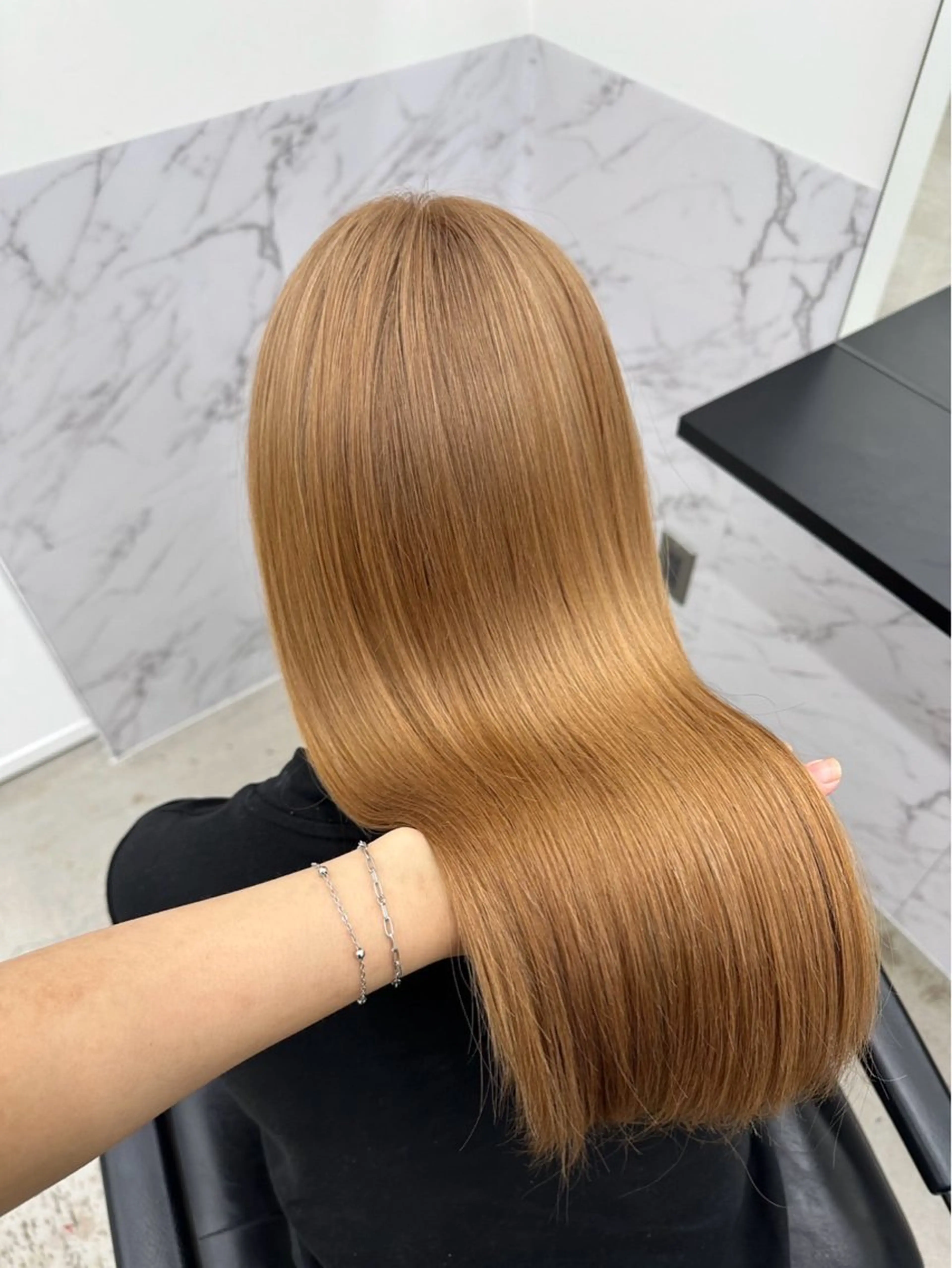 カラー ブリーチ ケアブリーチ 名古屋栄/ 複雑履歴   リカのヘアスタイル