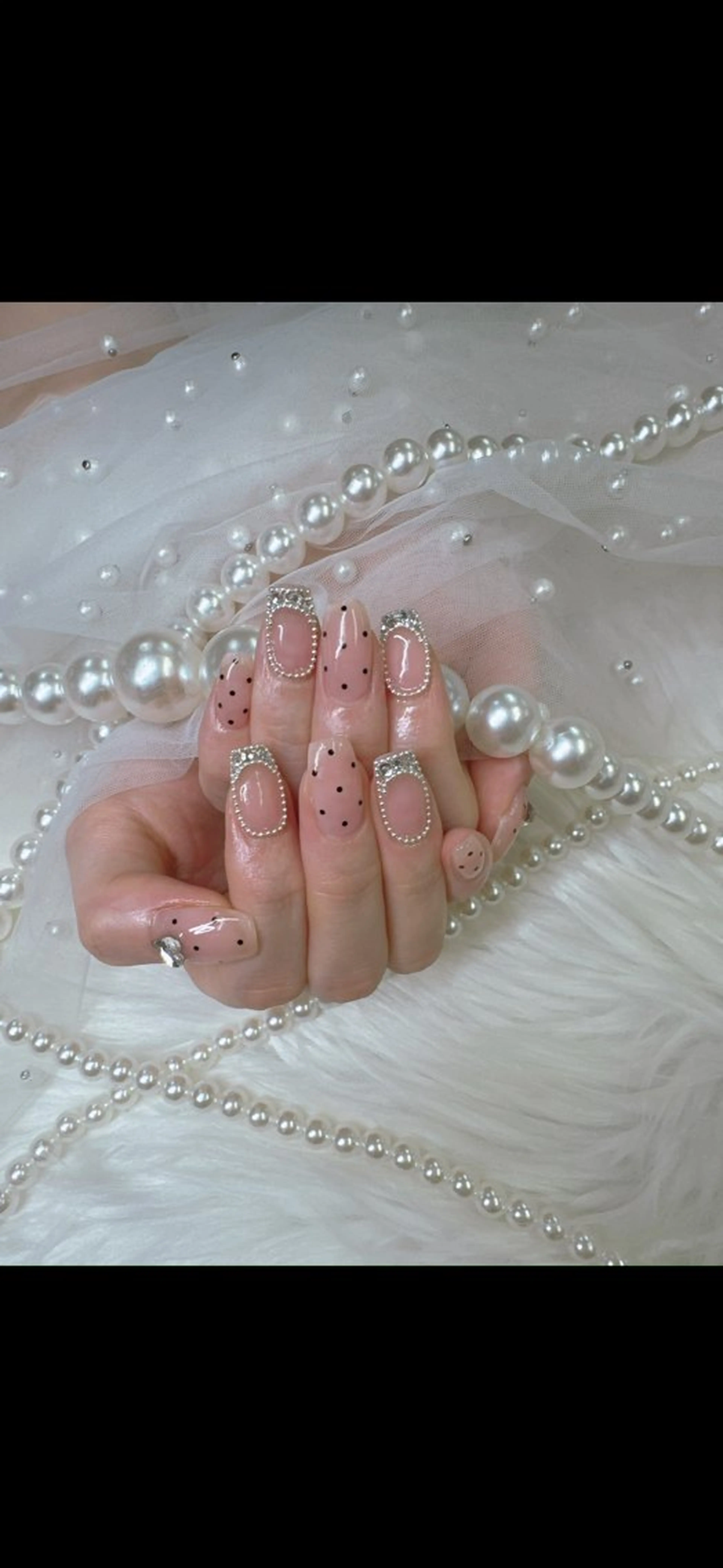 ネイル 持ち込み ハンドネイル Queeens nailのネイルデザイン