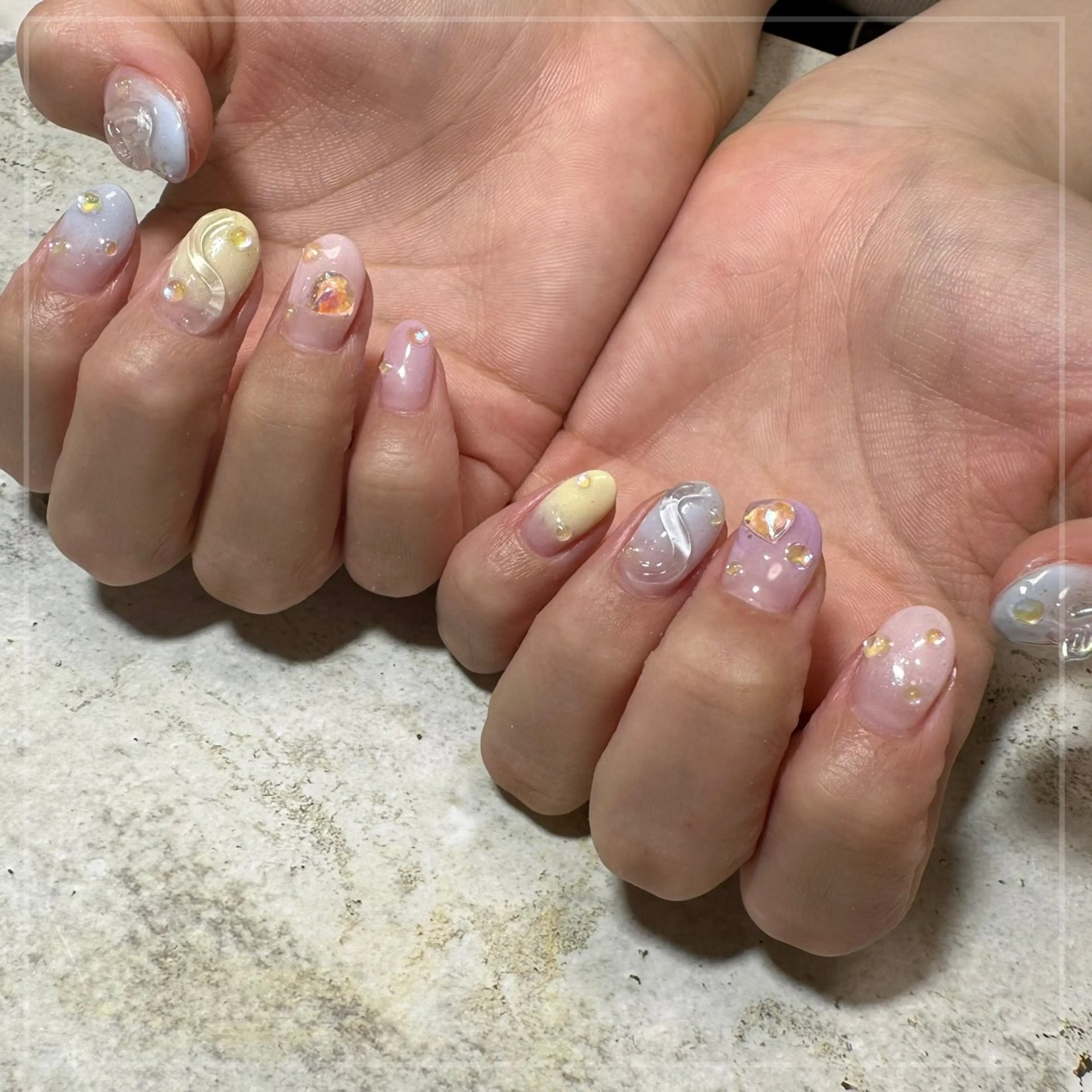 ネイル ハンドネイル Tomoe さいたま新都心/与野のネイルデザイン