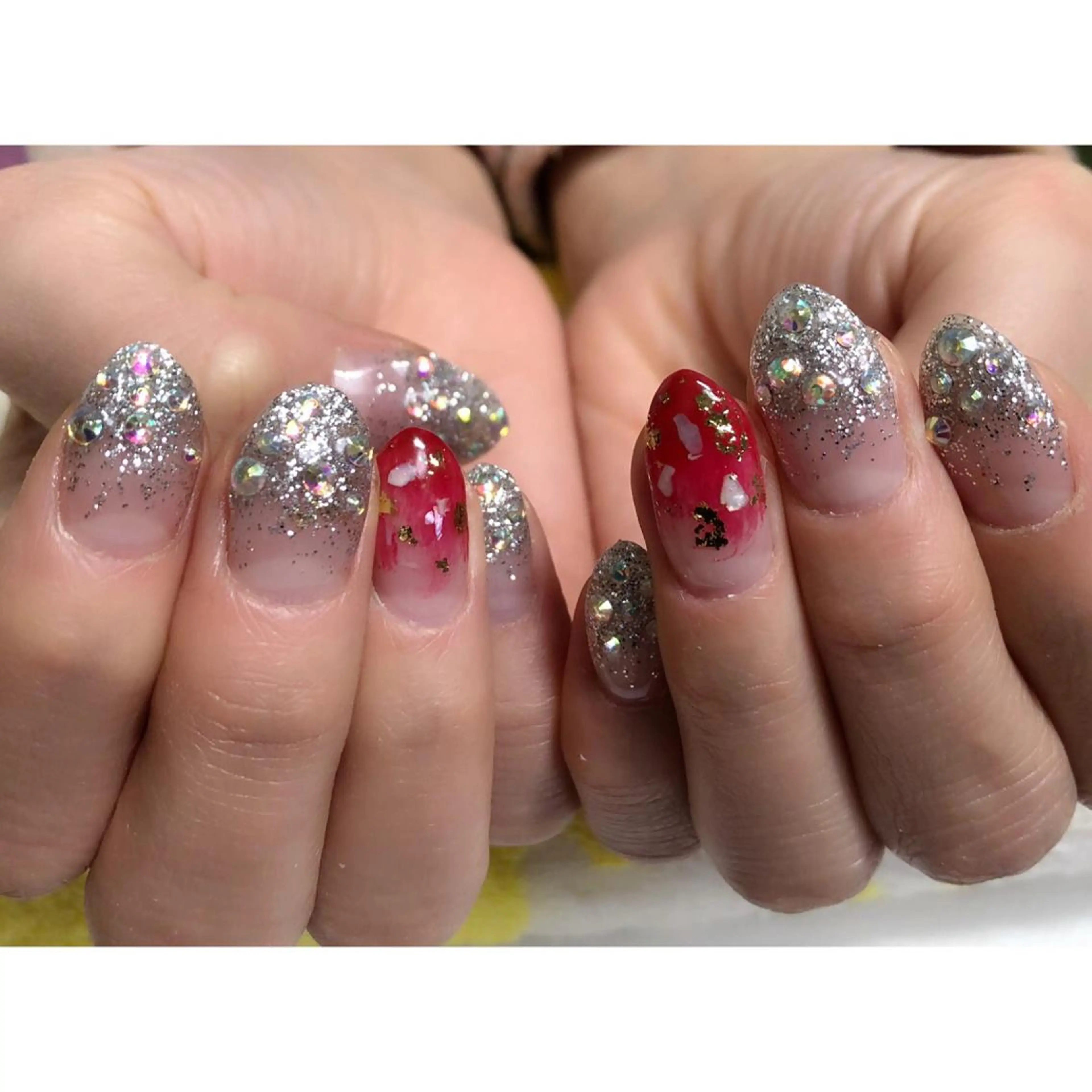 ネイル 中谷 亜佑美のネイルデザイン