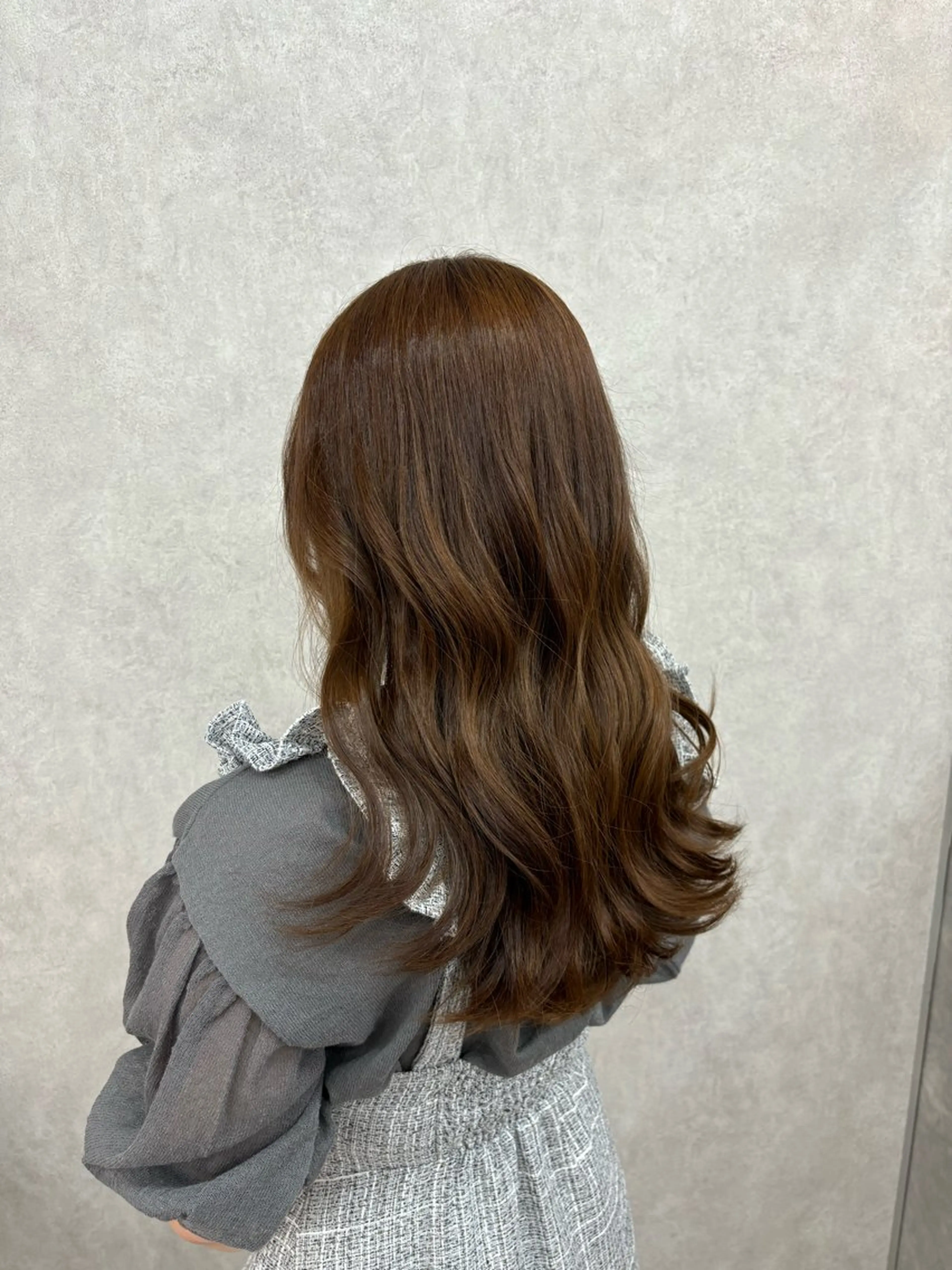 ロング カラー 齋藤 ゆずのヘアスタイル