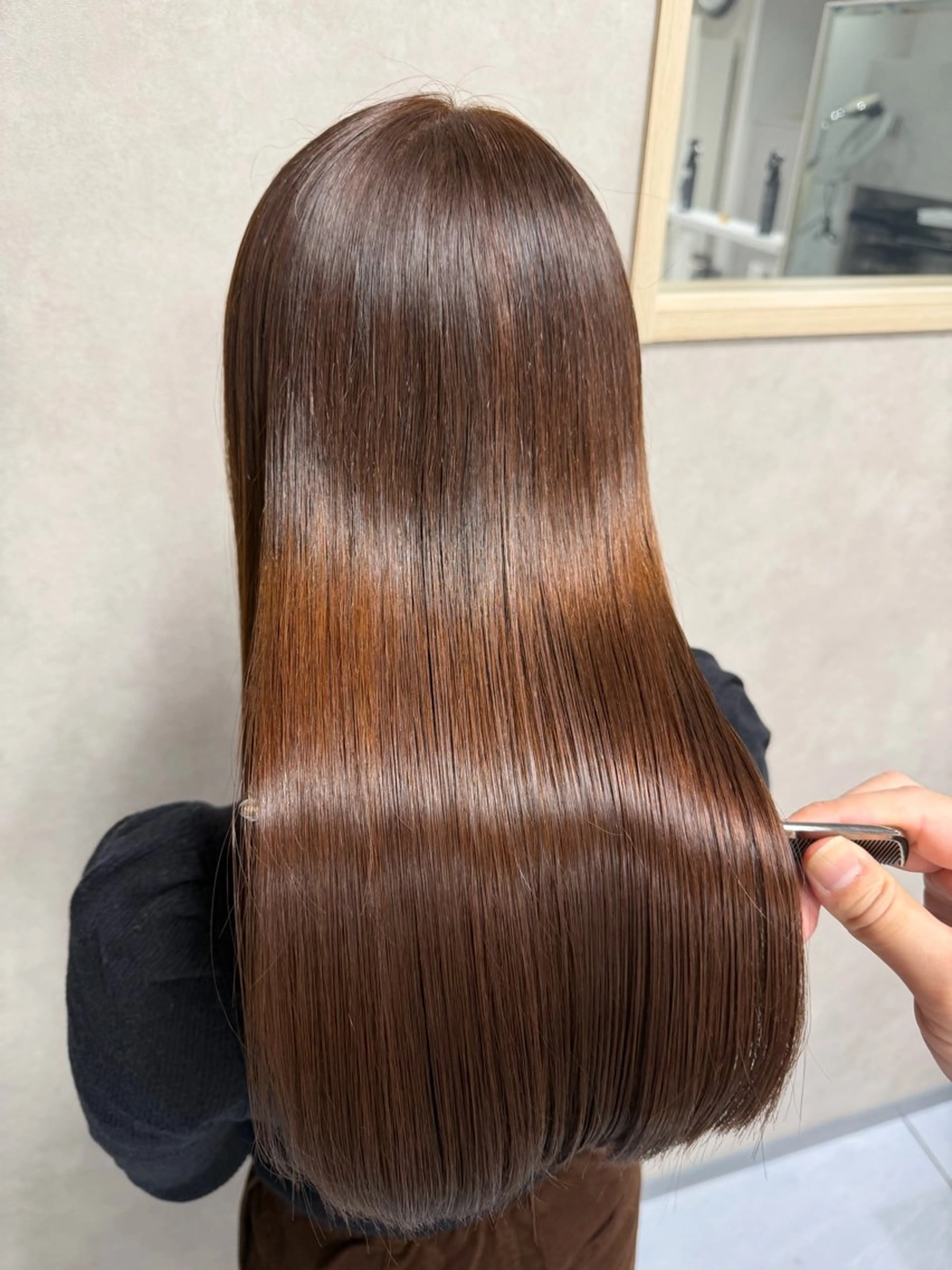 セミロング カラー カット ヘアカラー トリートメント 髪質改善/縮毛矯正 /レイヤー岡部のヘアスタイル