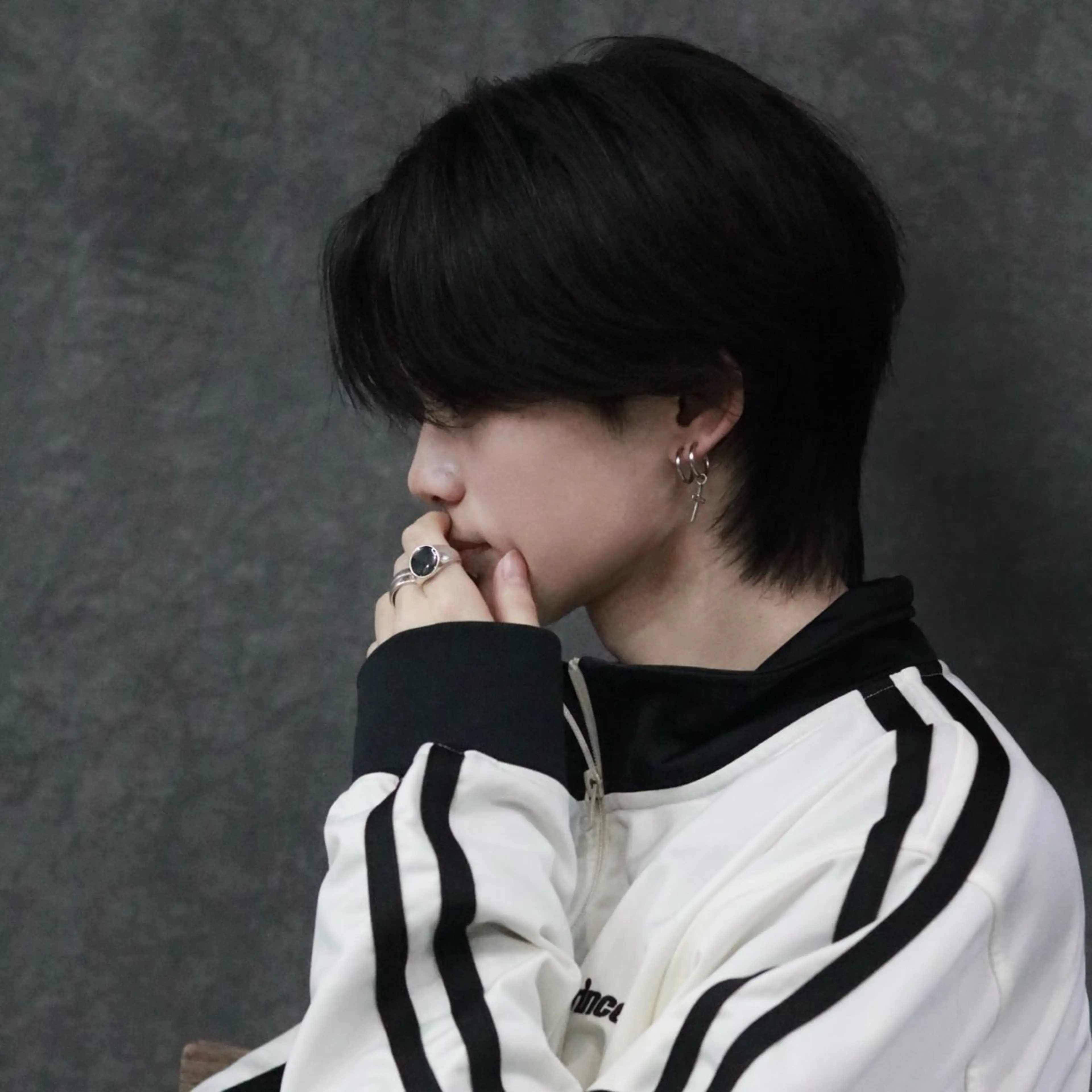 ミディアム メンズ カット メンズカット特化🐺 ウルフ[店長]置塩祥のヘアスタイル