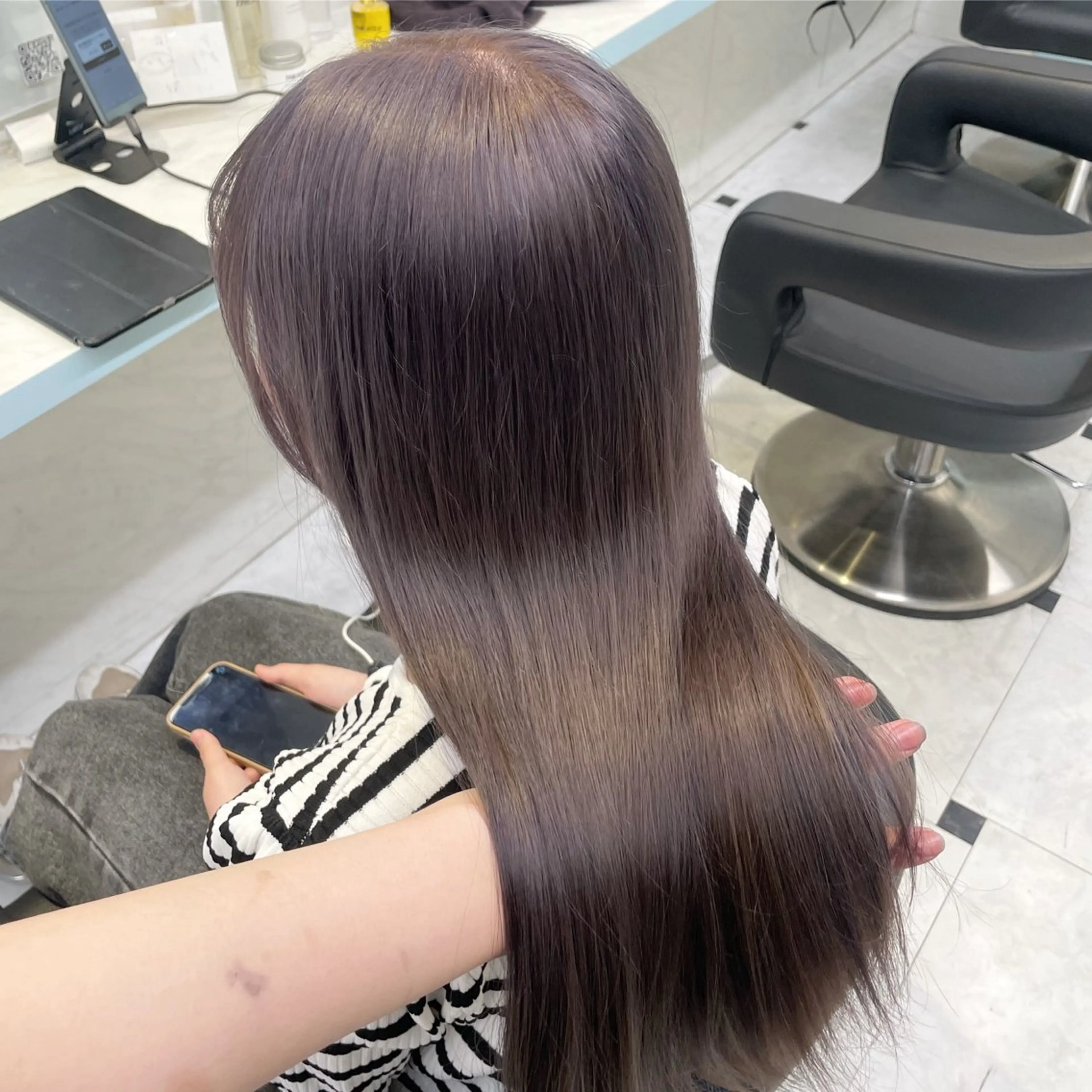 セミロング カラー 【美髪矯正/絹髪】 🎀hinano🎀のヘアスタイル