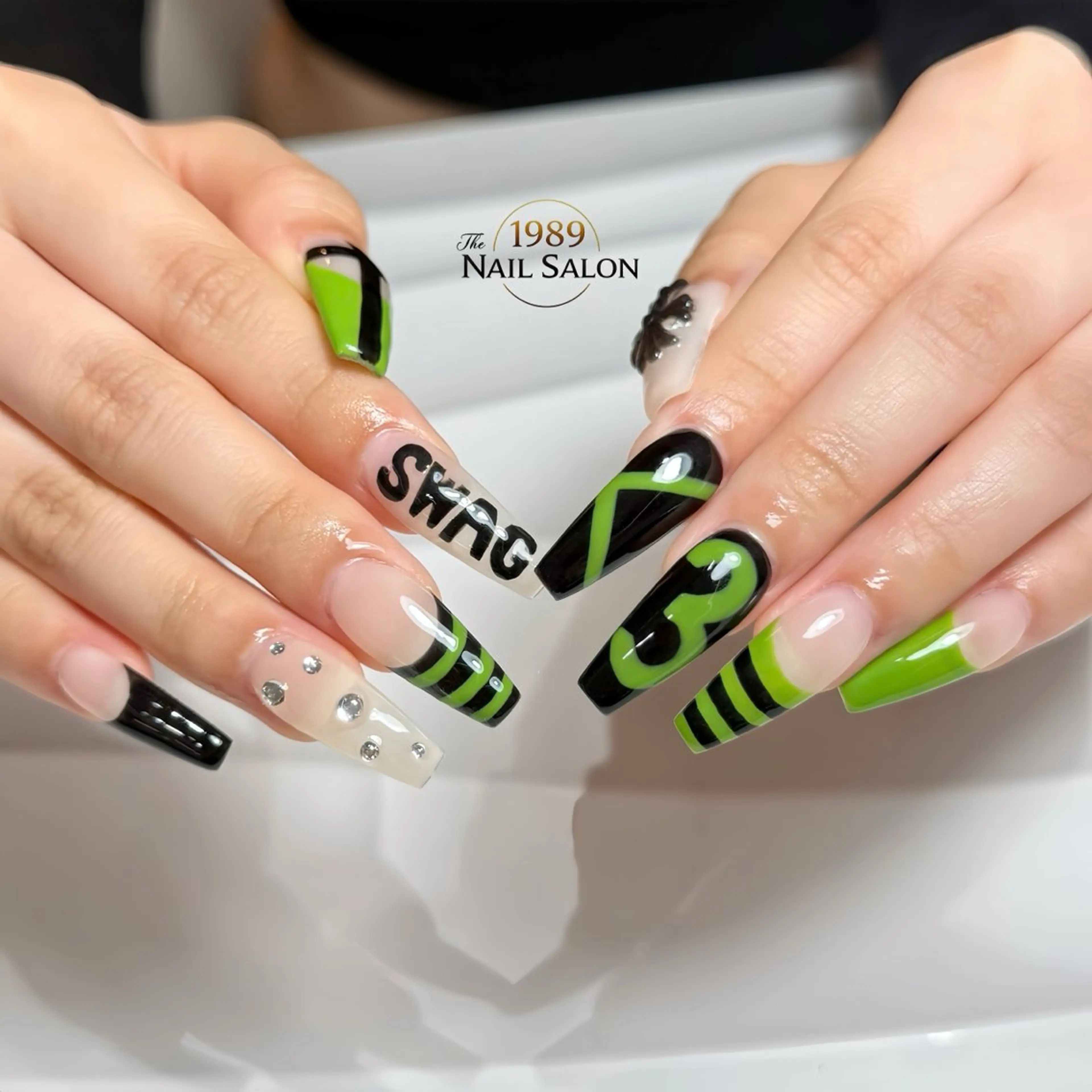 ネイル ハンドネイル The 1989 Nail Salonのネイルデザイン
