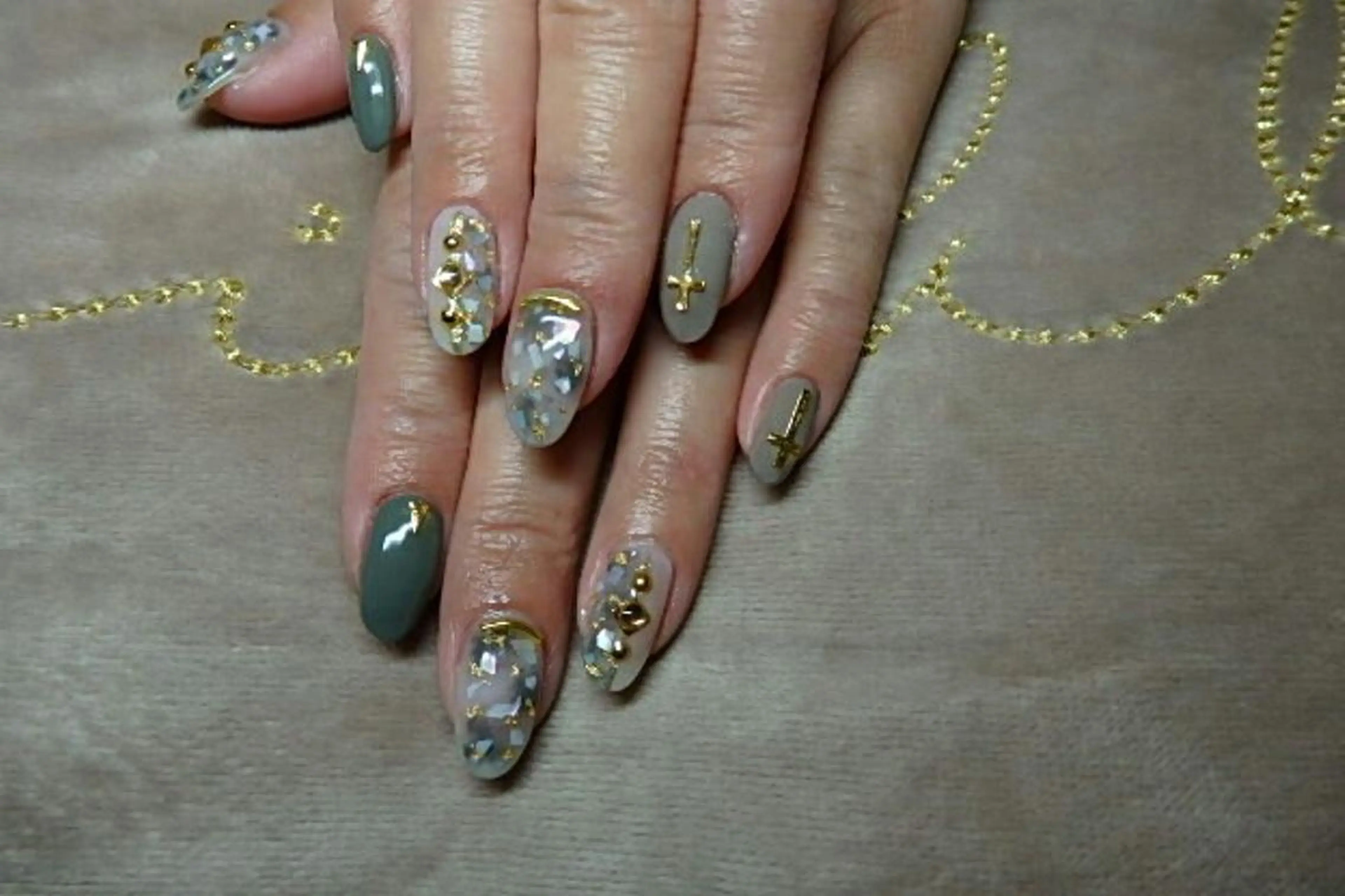 ネイル LAVISH nail salonのネイルデザイン