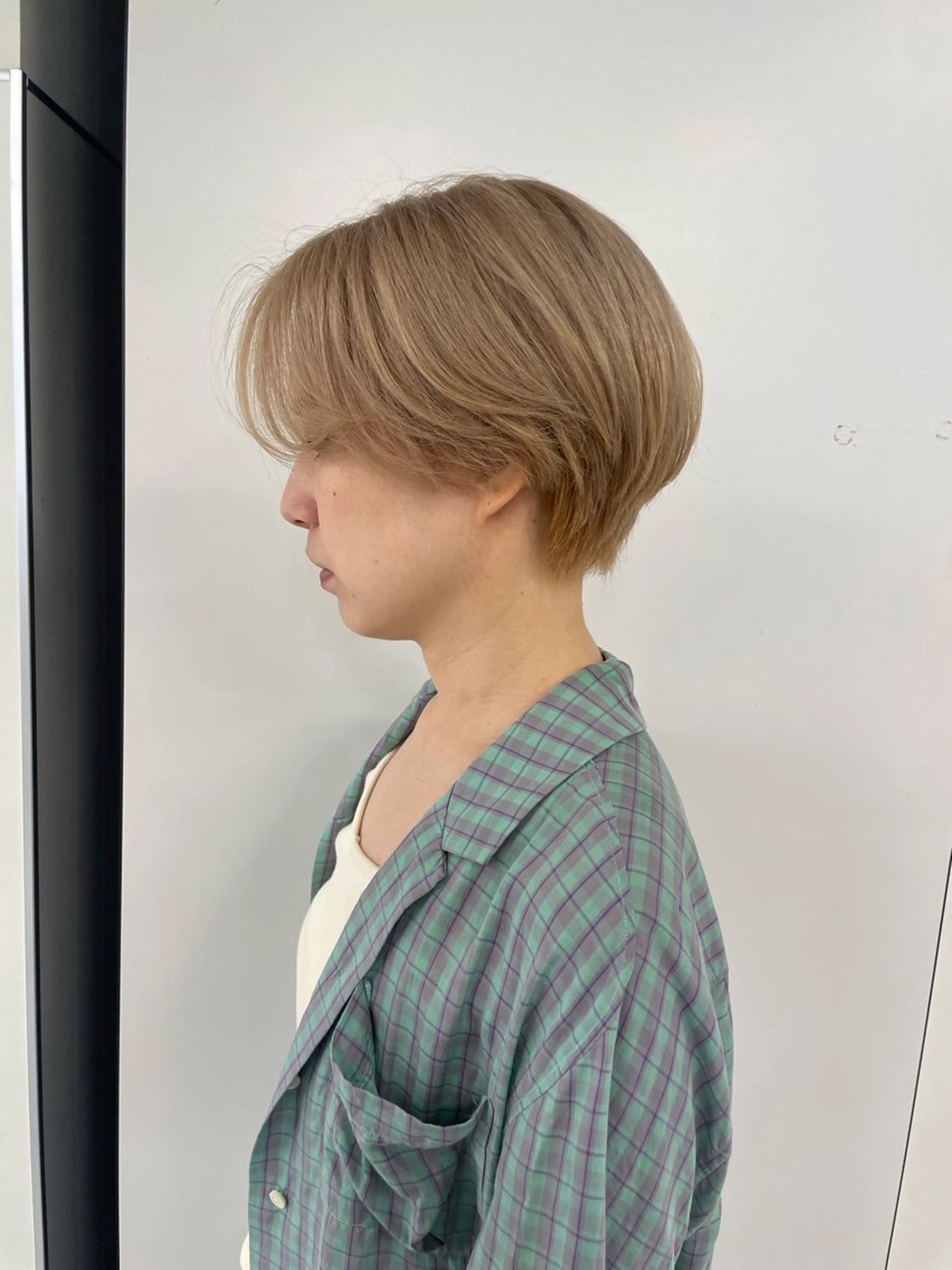 ショート Neolive 千尋のヘアスタイル
