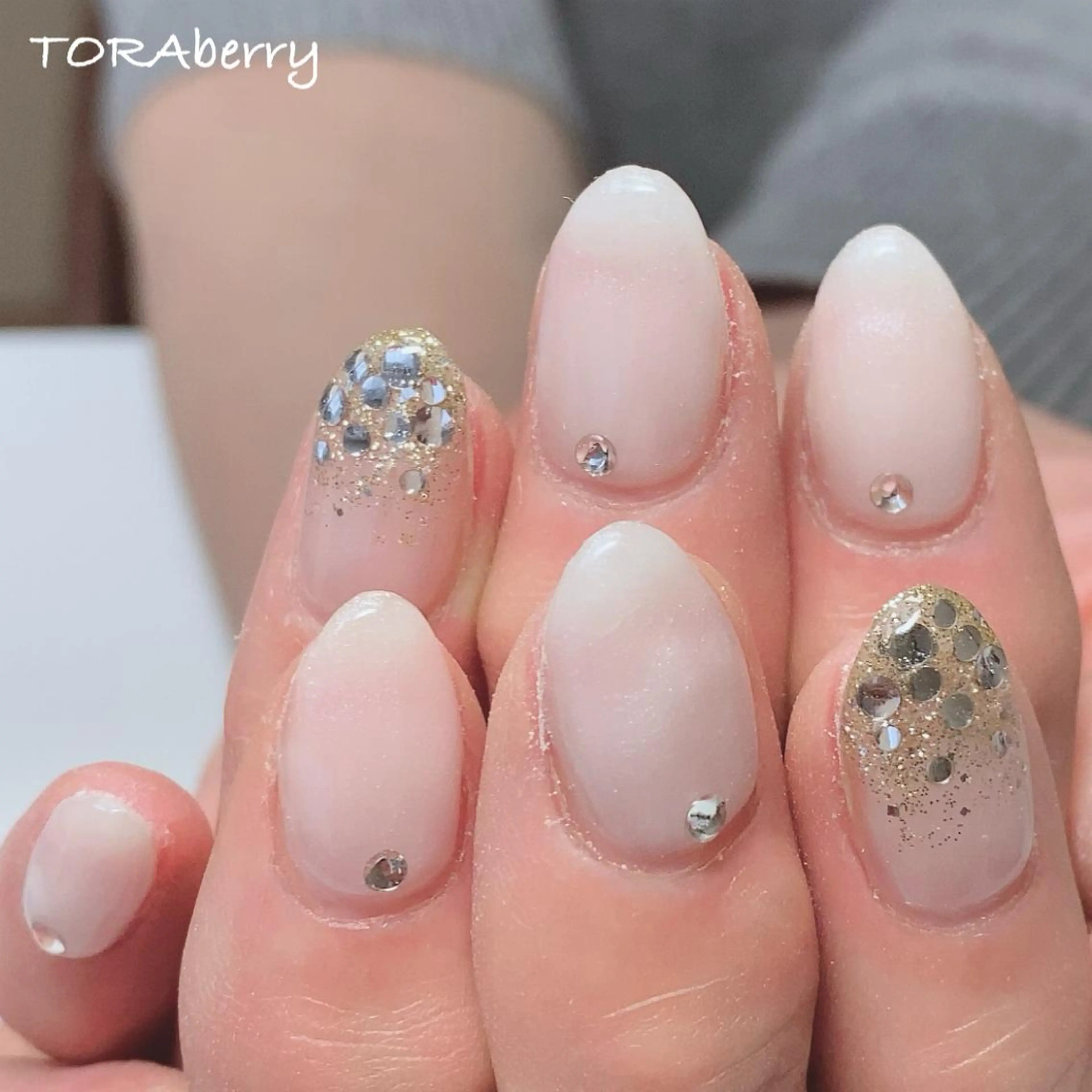 ネイル ネイリスト なつみのネイルデザイン