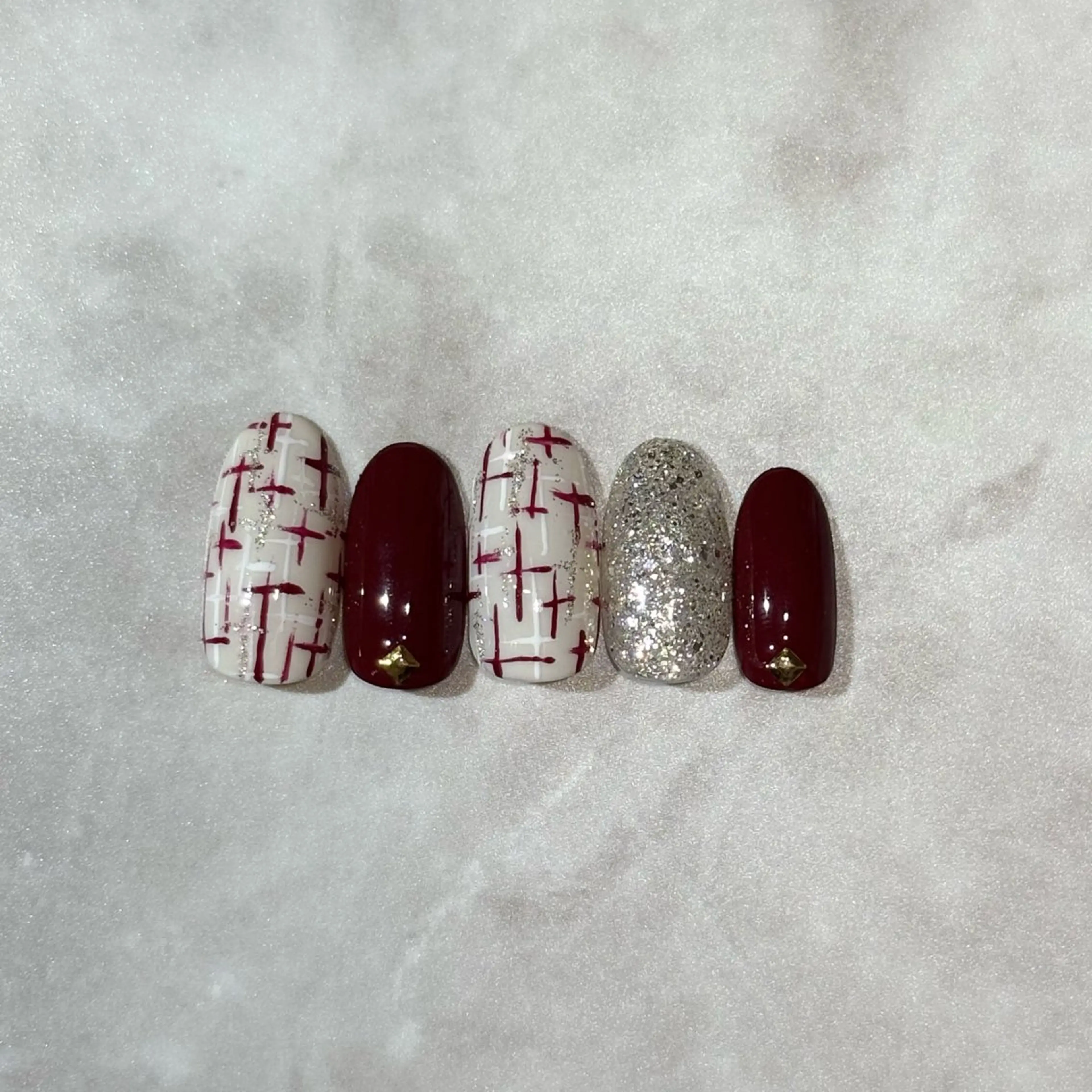 ネイル 🩶 hanaのネイルデザイン