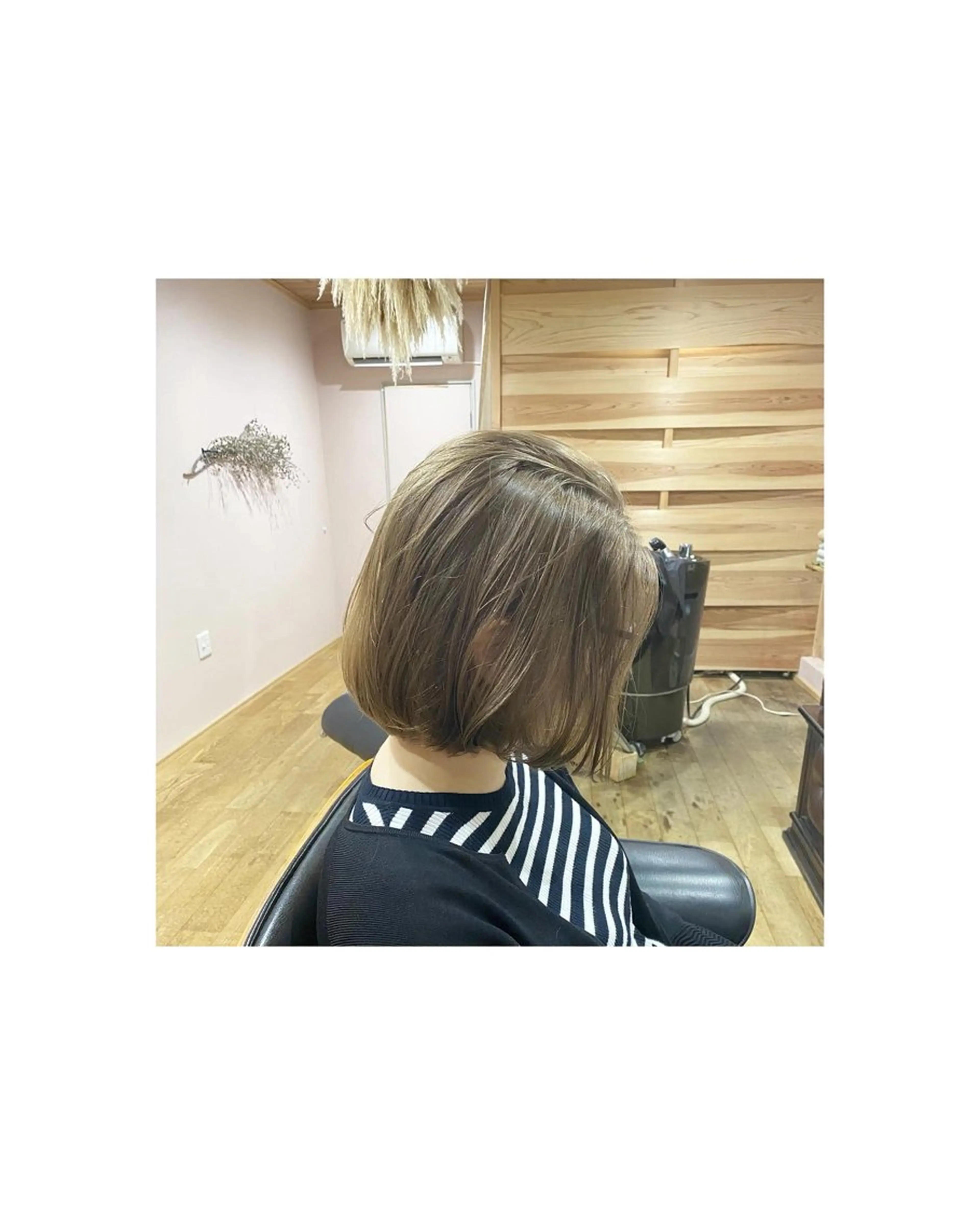 ミディアム Asuka Mabuchiのヘアスタイル