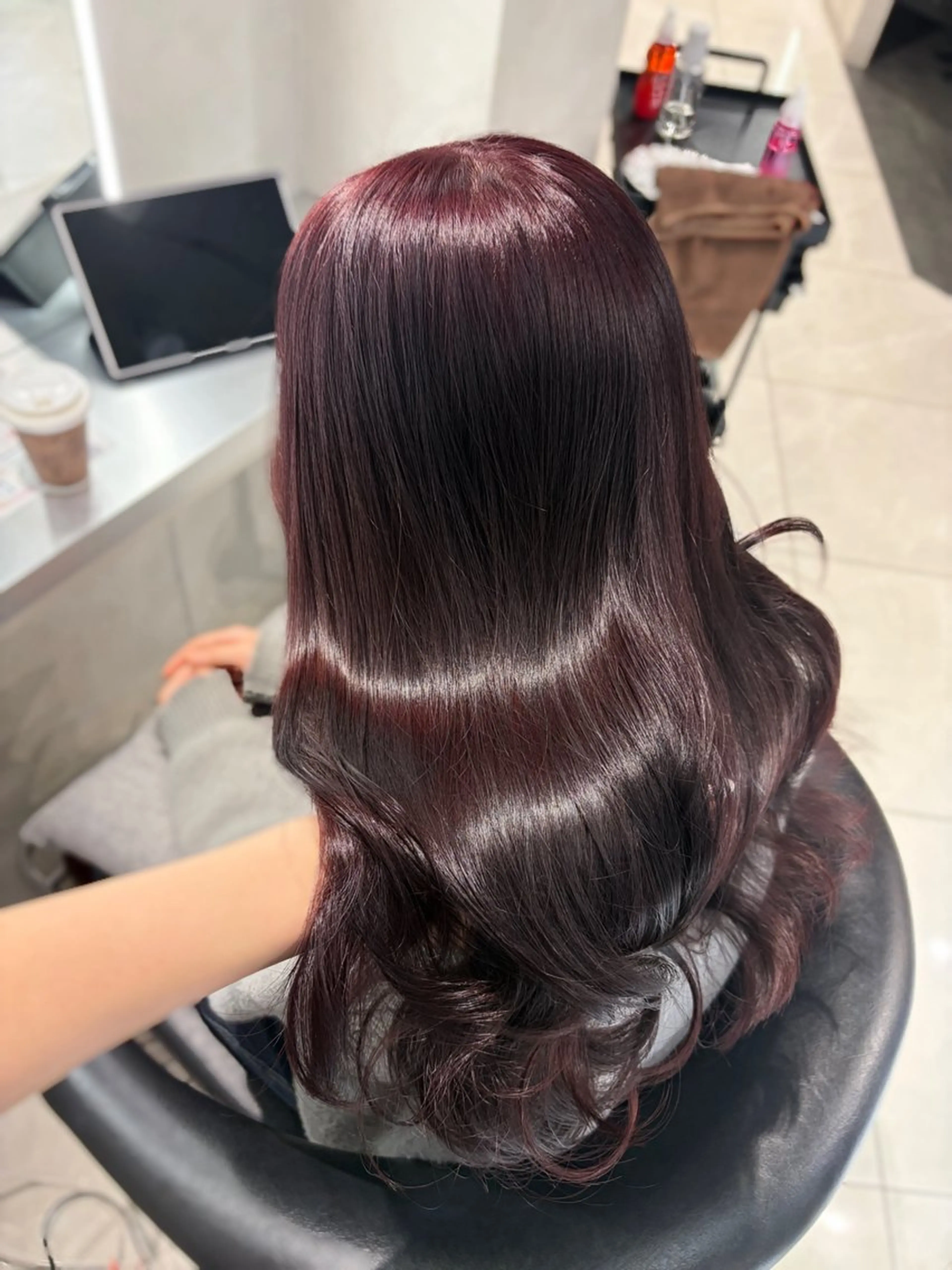 ロング カラー レッドカラー カット ヘアカラー トリートメント 韓国レイヤー×モテ髪 /MITSUKI🤍のヘアスタイル