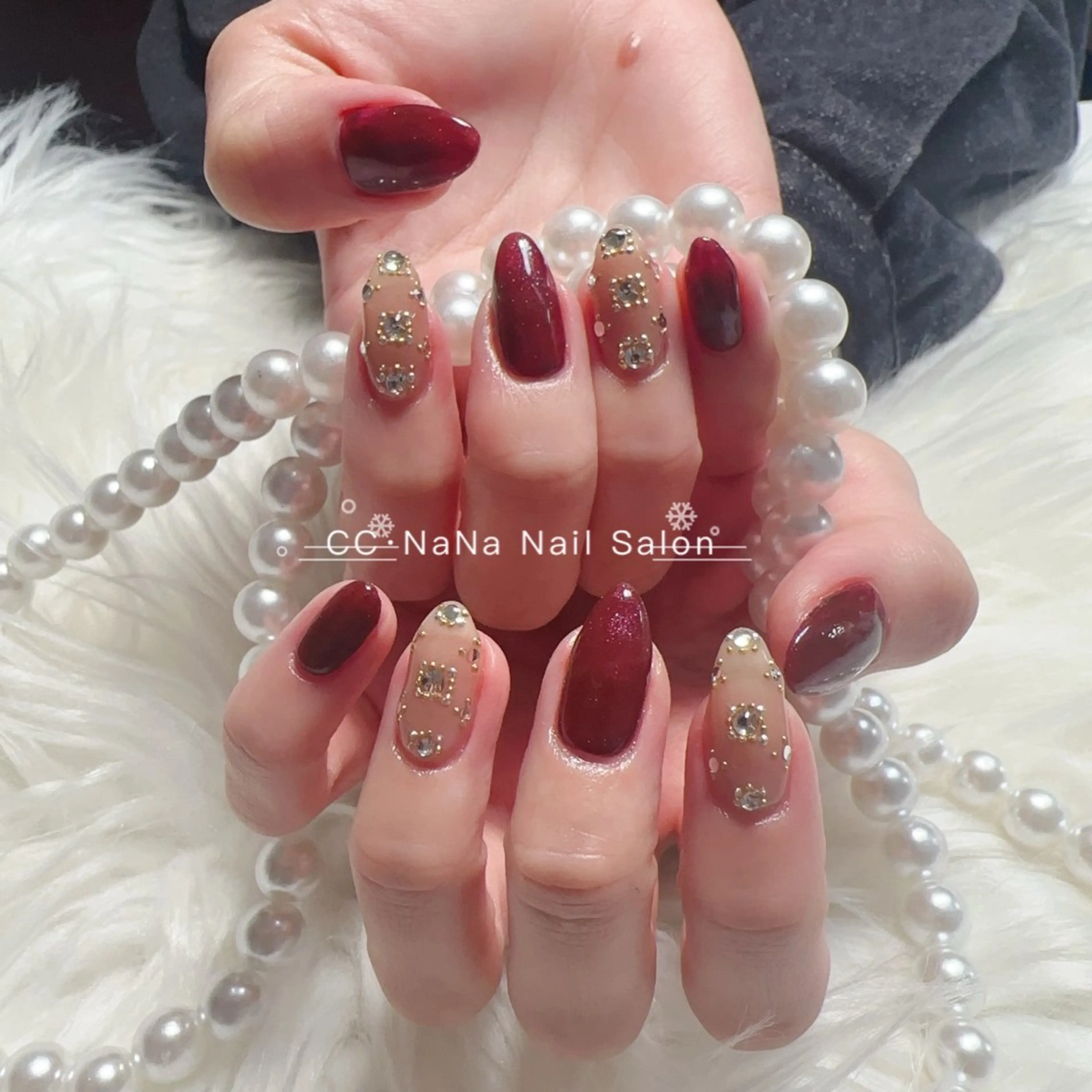 ネイル チークネイル フラッシュネイル ハート キラキラネイル 韓国ネイル ハンドネイル 💎CC・NaNa 韓国風ネイル🌙Cのネイルデザイン