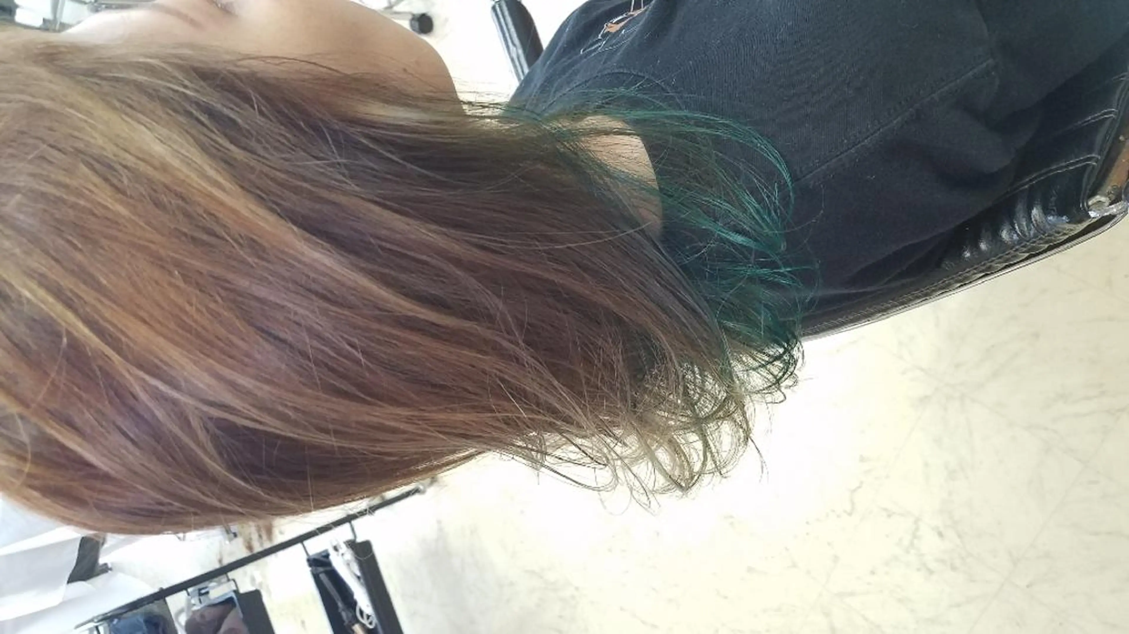 ミディアム カラー インナーカラー imaizumi takuyaのヘアスタイル